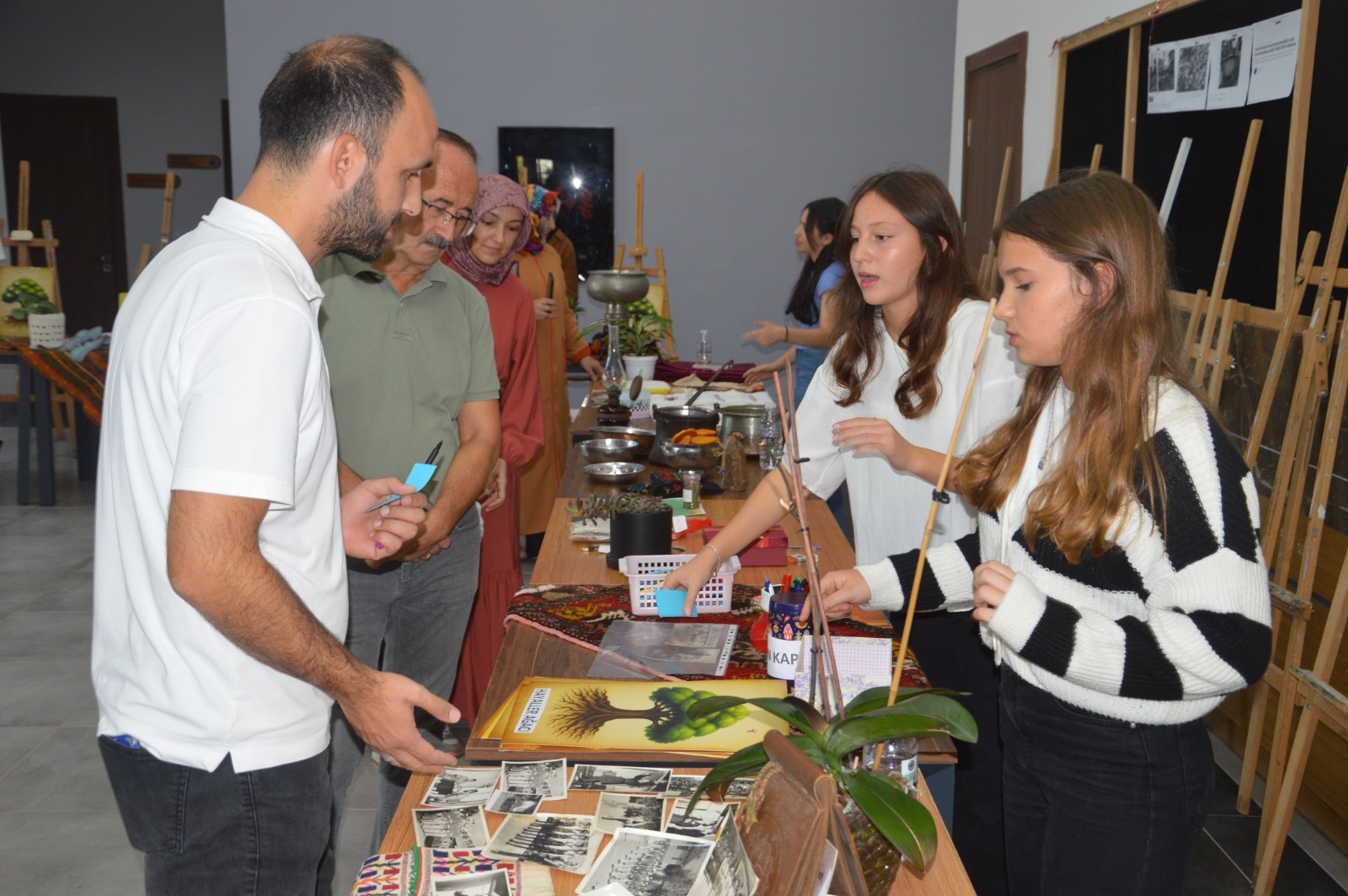 Gençler Köklerinden Güç Aldı