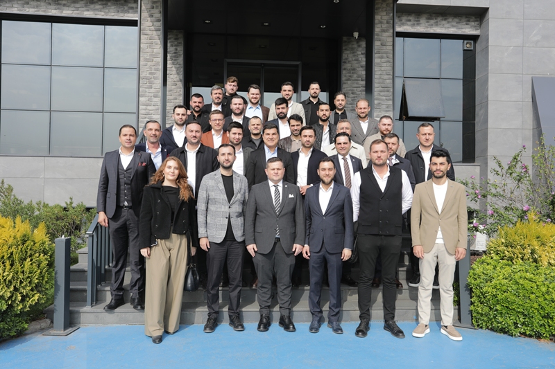 Genç girişimciler bir araya geldi