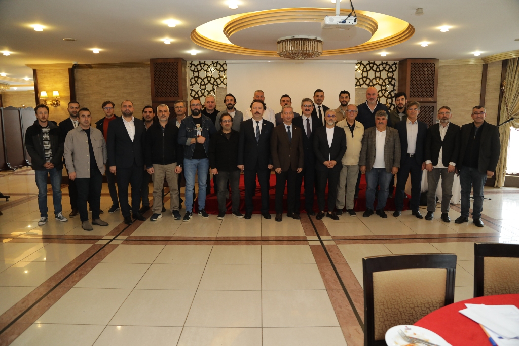 Kırtasiyeciler sorunları için toplandı