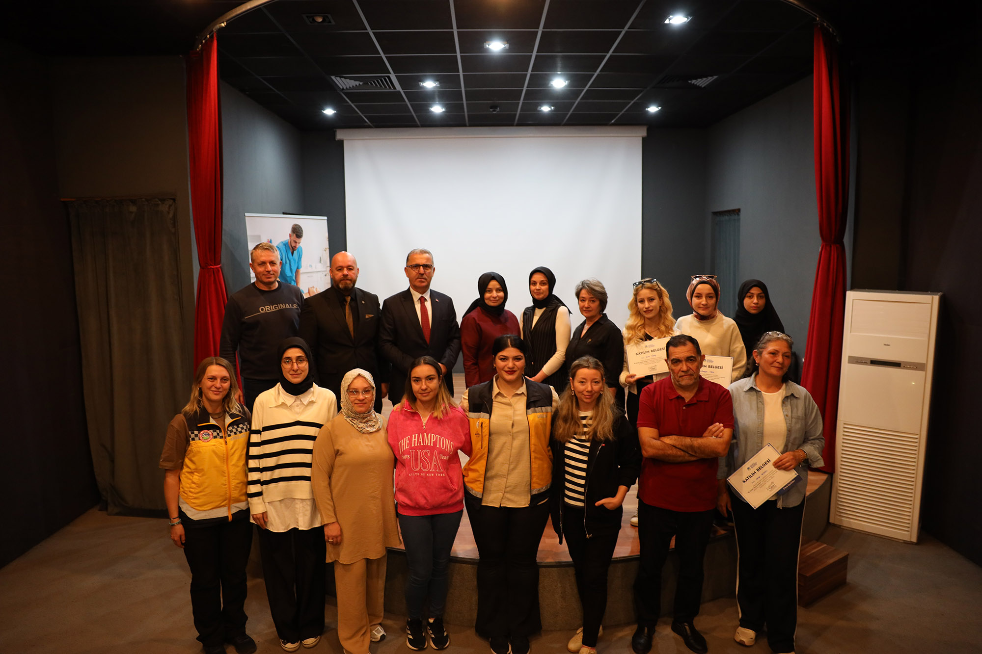 Vatandaşa temel ilk yardım eğitimleri