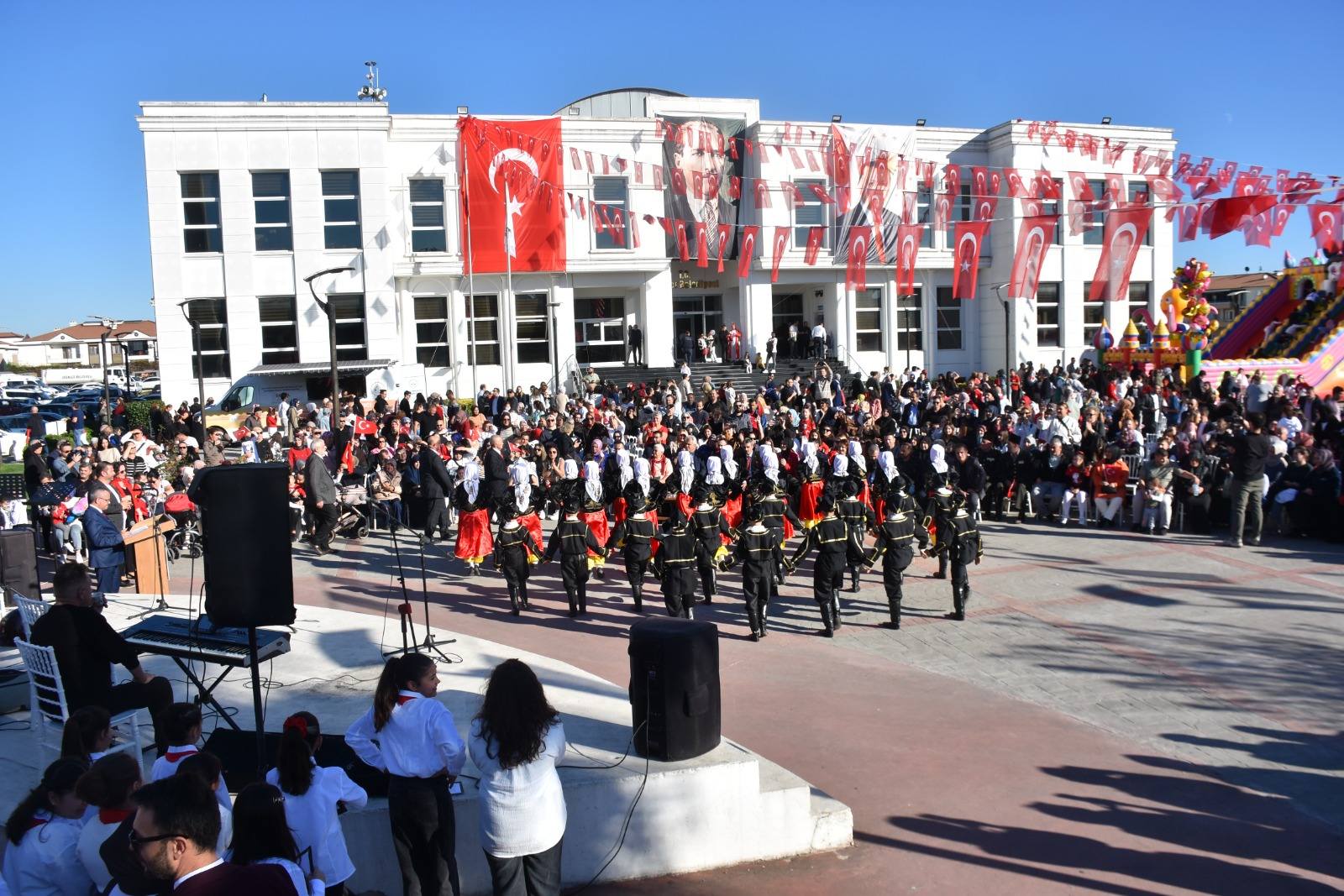 ERENLER'DE CUMHURİYET BAYRAMI COŞKUSU