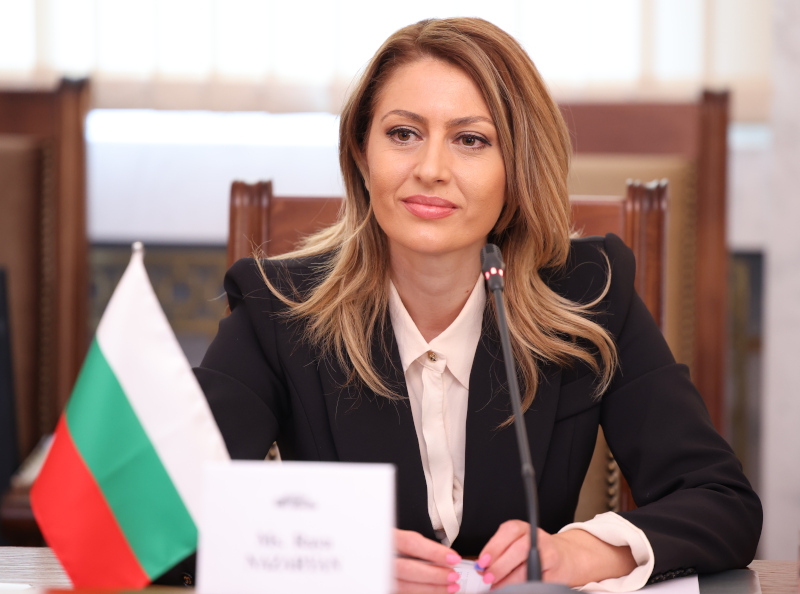 Raya Nazaryan Göreve Geldi