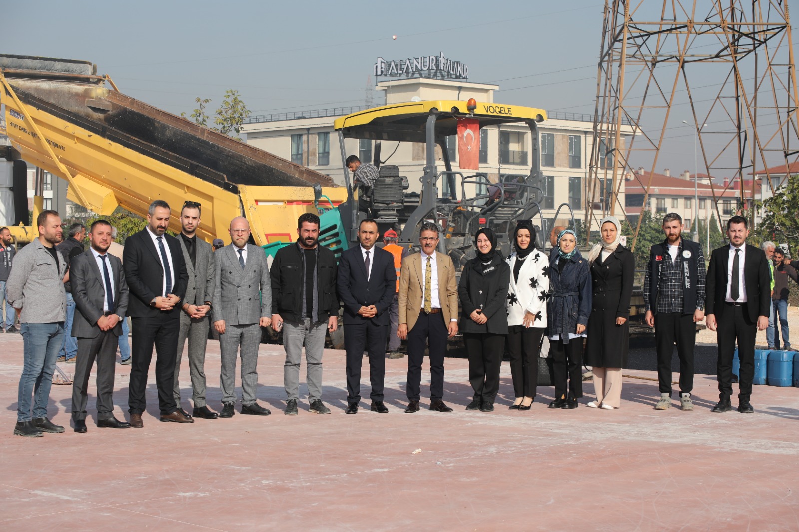 ERENLER’DE ASFALT SEFERBERLİĞİ