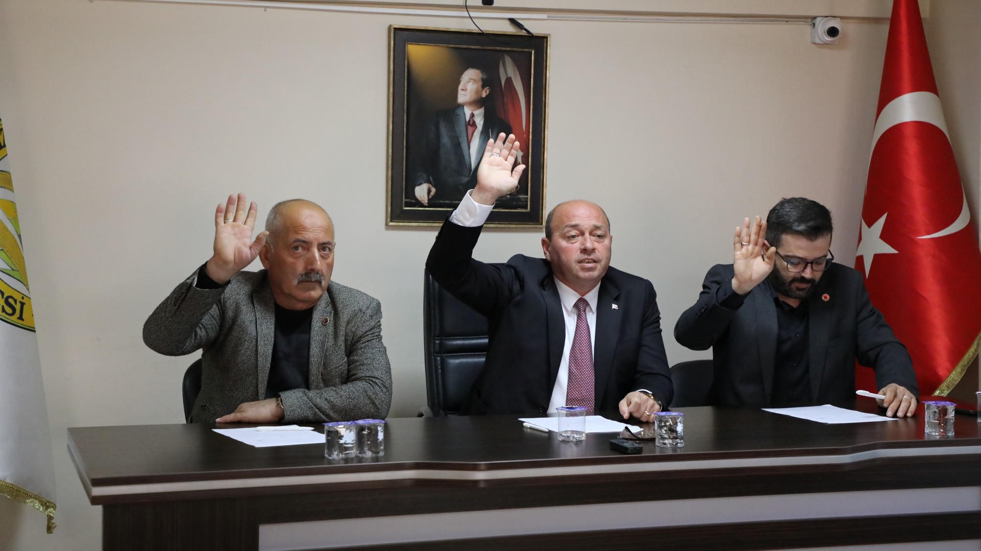 Yatırımlarımız İçin Gece Gündüz Çalışıyoruz