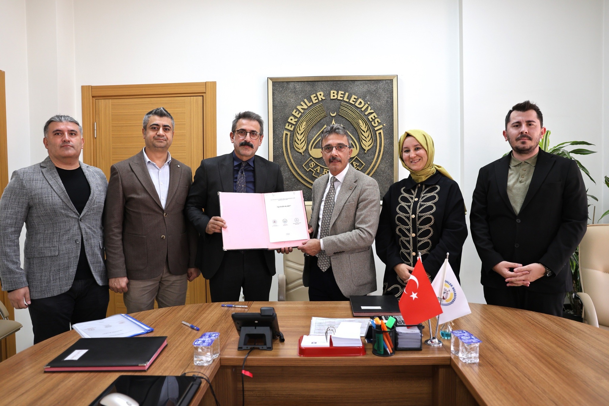 ERENLER’DE ‘KANTİN KART’ DEVAM EDİYOR