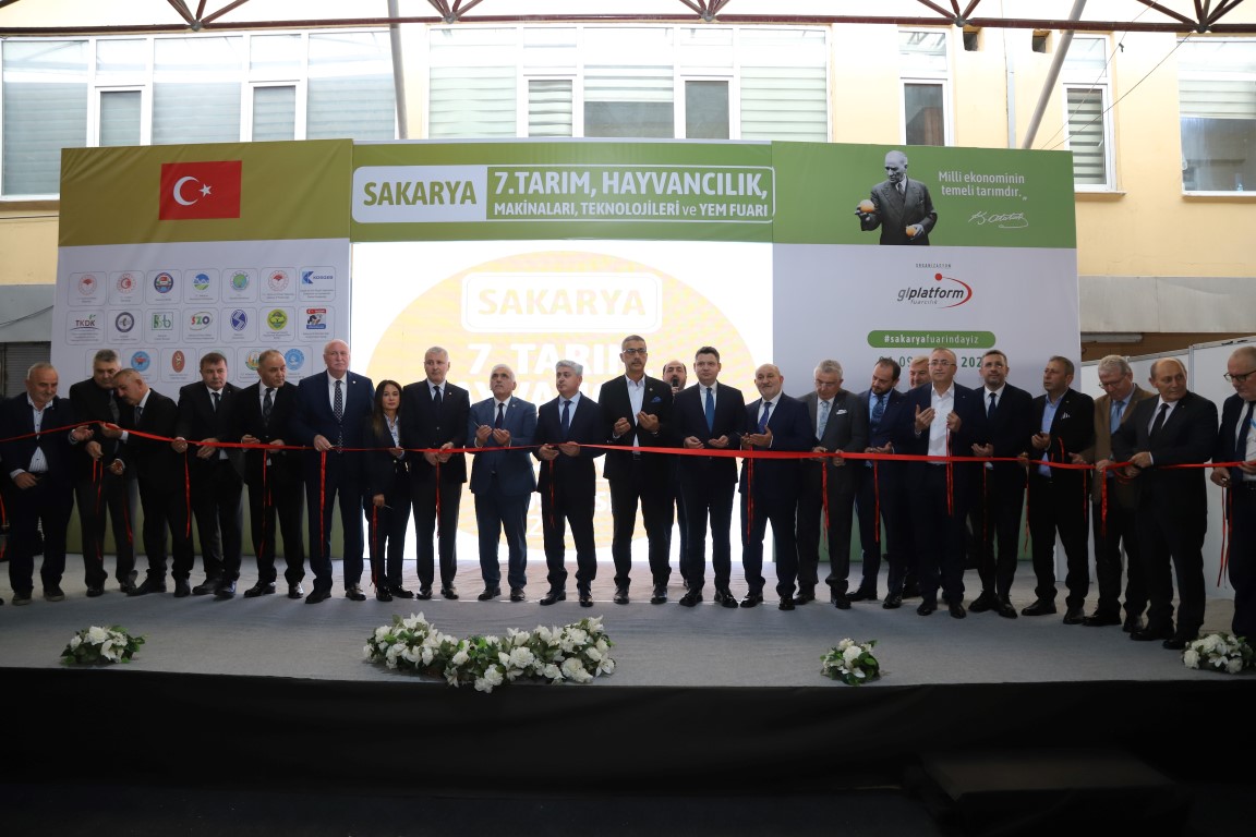 HENDEK’TE TARIM FUARI  AÇILDI