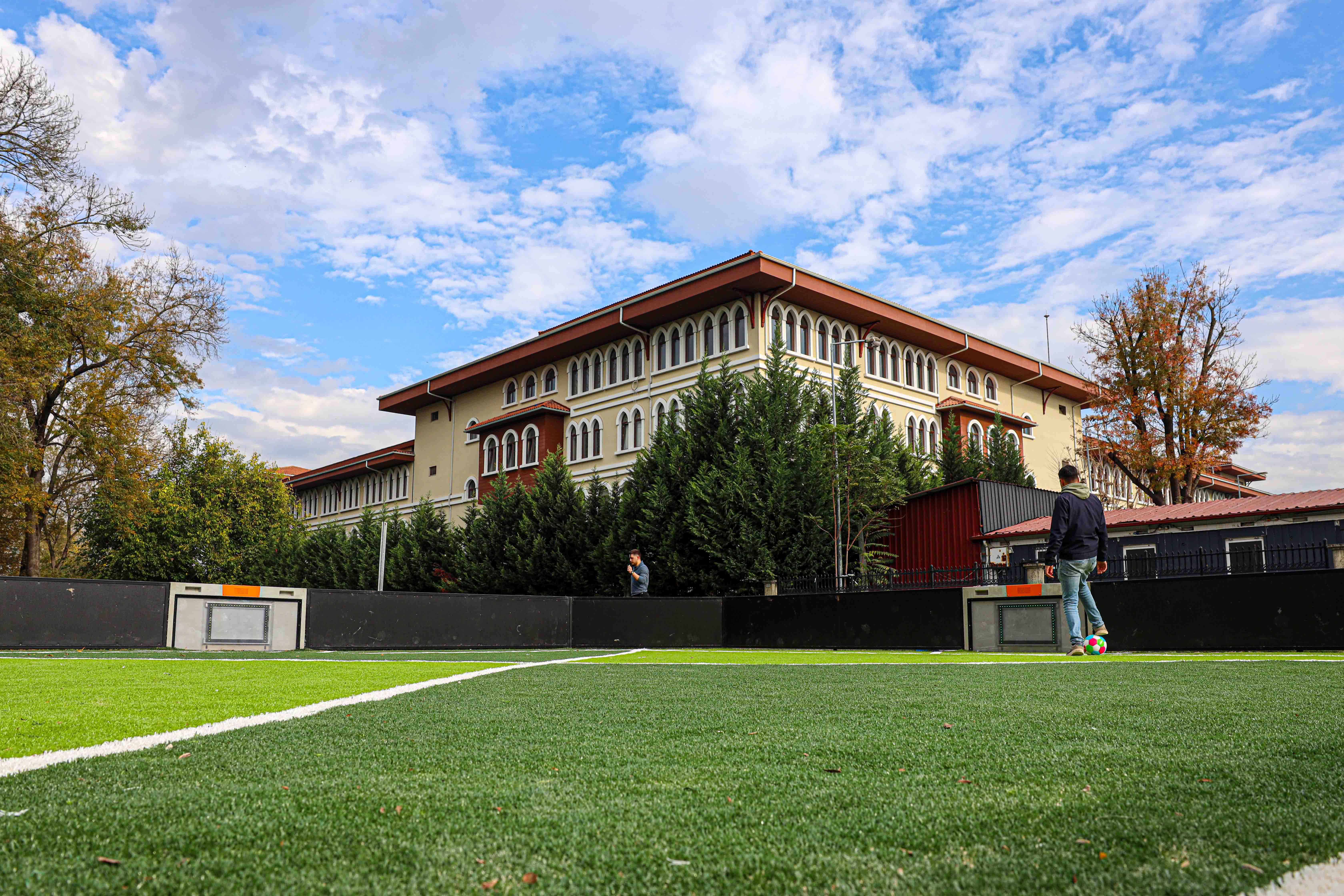 Ritim, zekâ oyunları ve futbol hepsi bu parkta