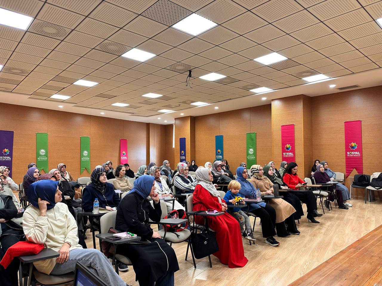 Şiddeti tüm yönleriyle aktardılar