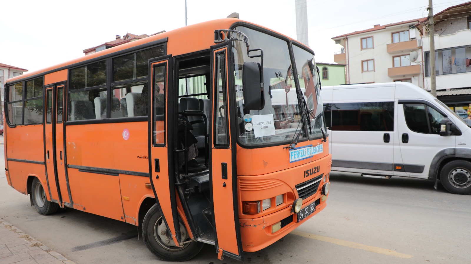 Ferizli’de kadınlara özel ulaşım