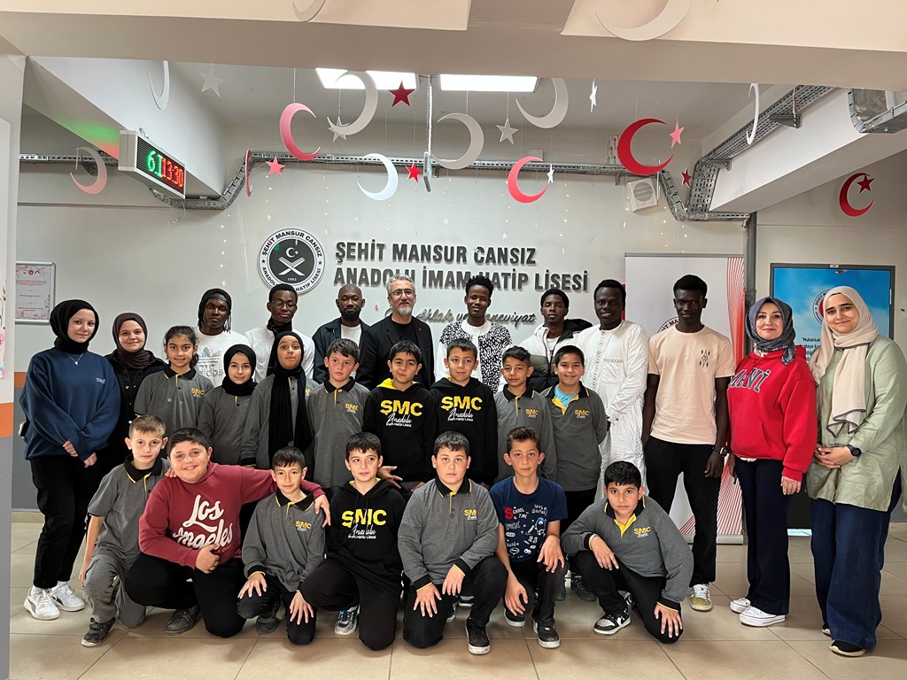 Kaynarca İmam Hatipte Afrika Esintisi