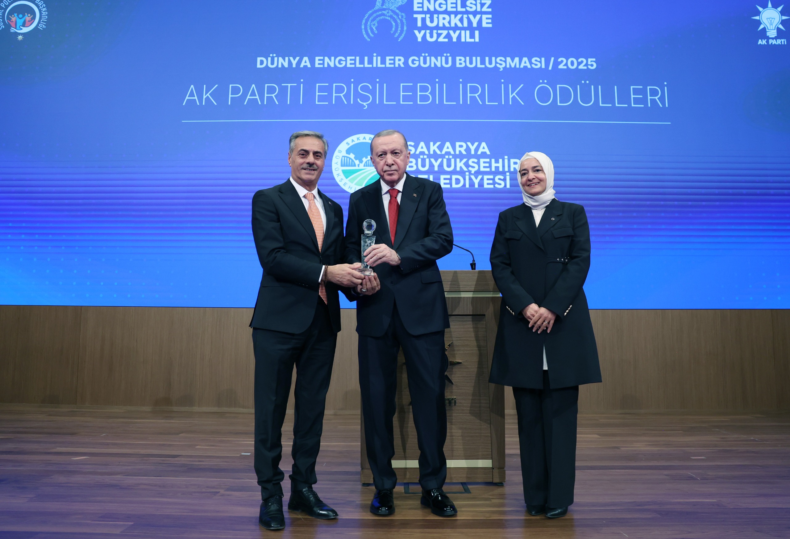 Sakarya'ya Cumhurbaşkanı Erdoğan’dan ödül