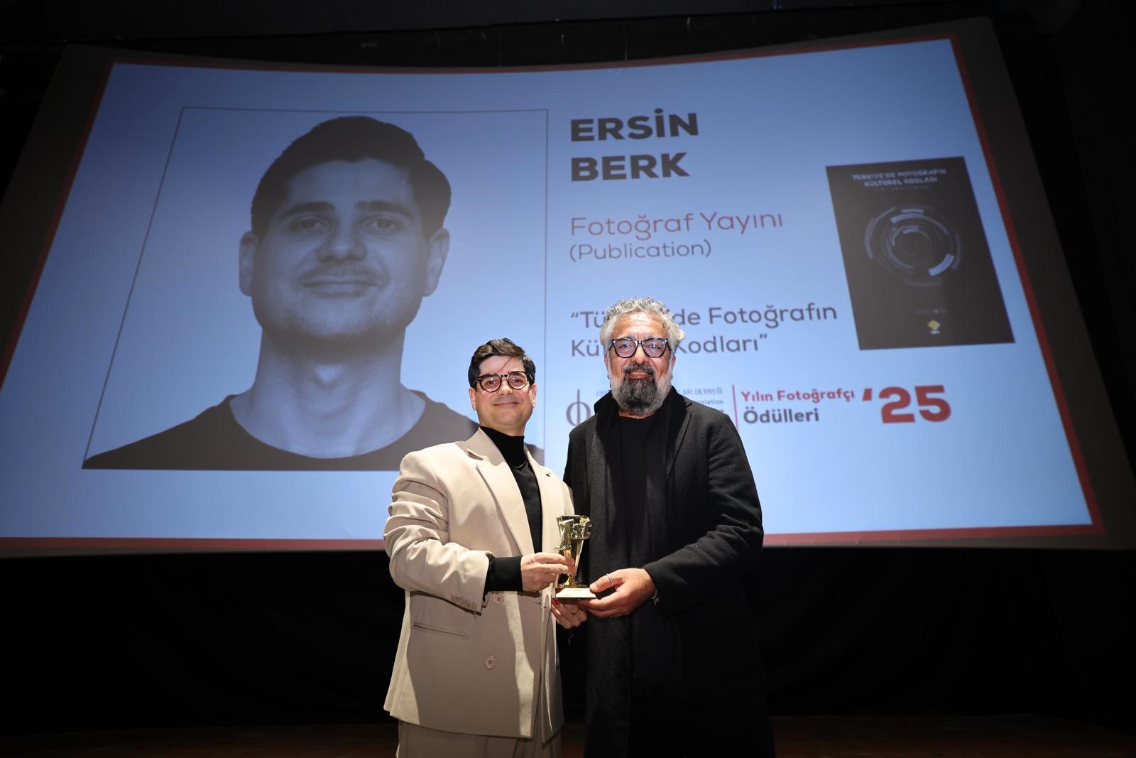 Ersin Berk’e Yılın Fotoğraf Yayını Ödülü
