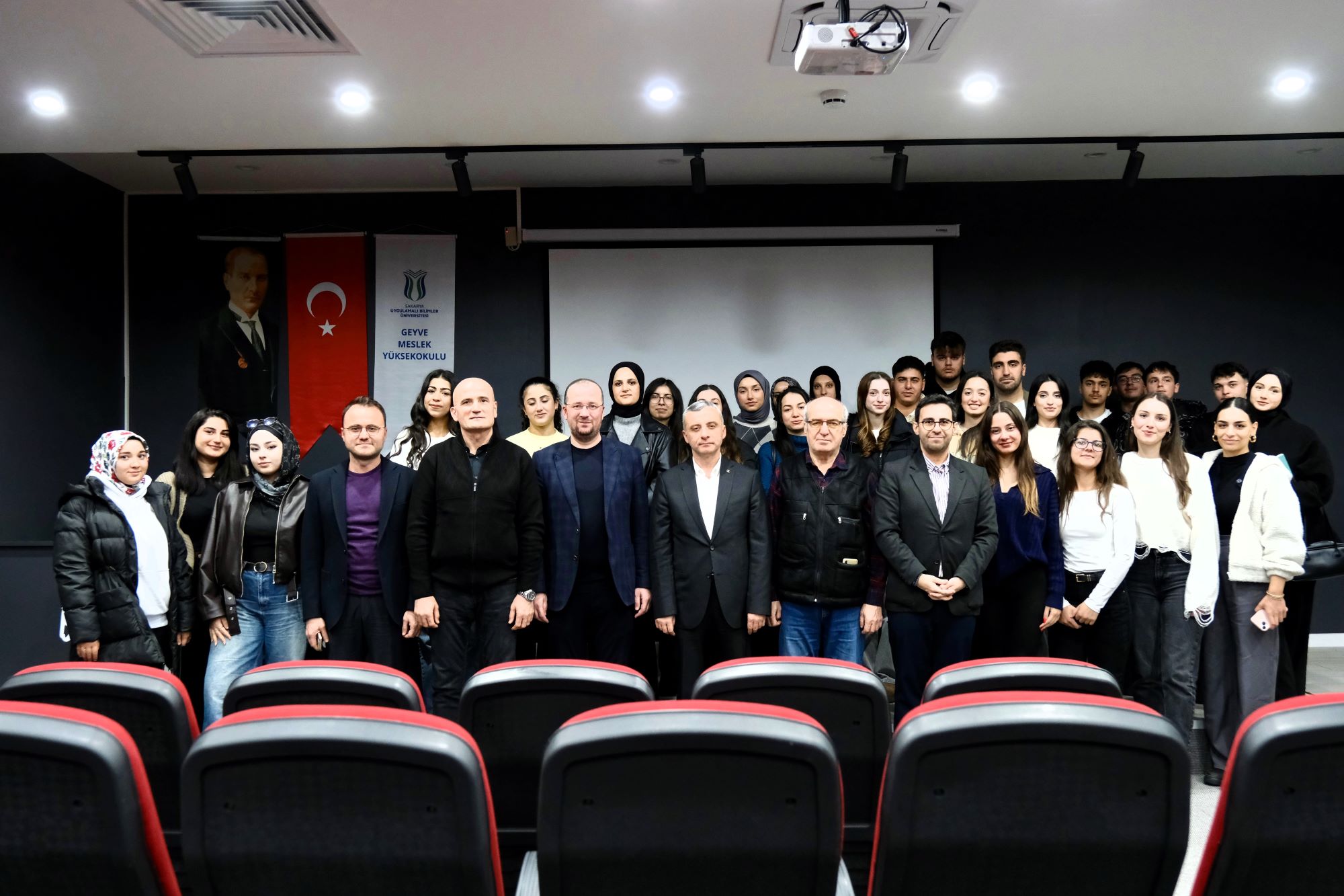 Geyve MYO’da Kariyer Zirvesi