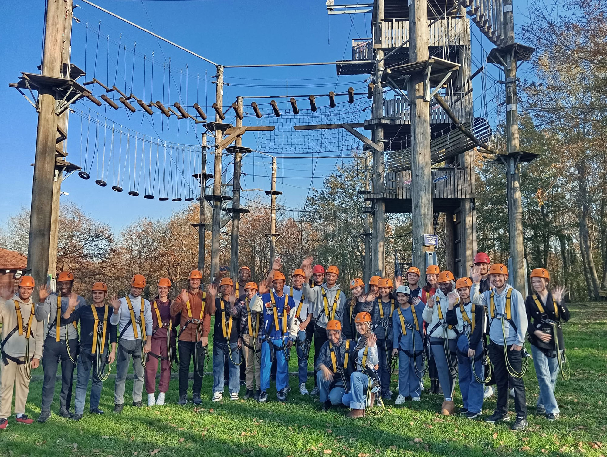 Hem eğlendiler hem sosyalleştiler