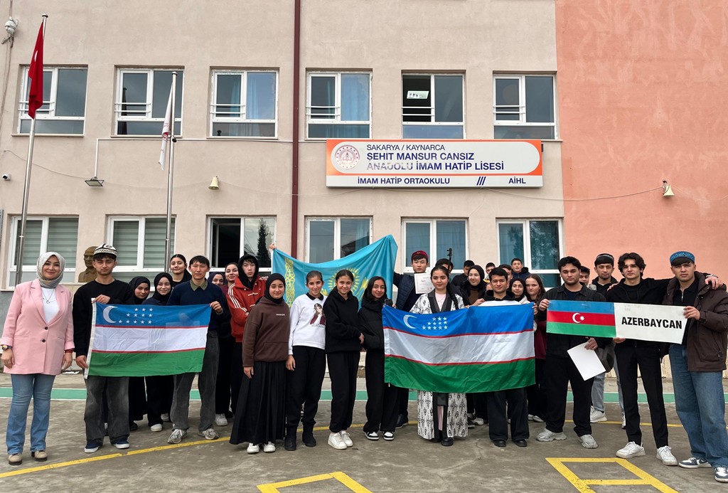 İmam Hatipte Türki Cumhuriyetler Rüzgarı