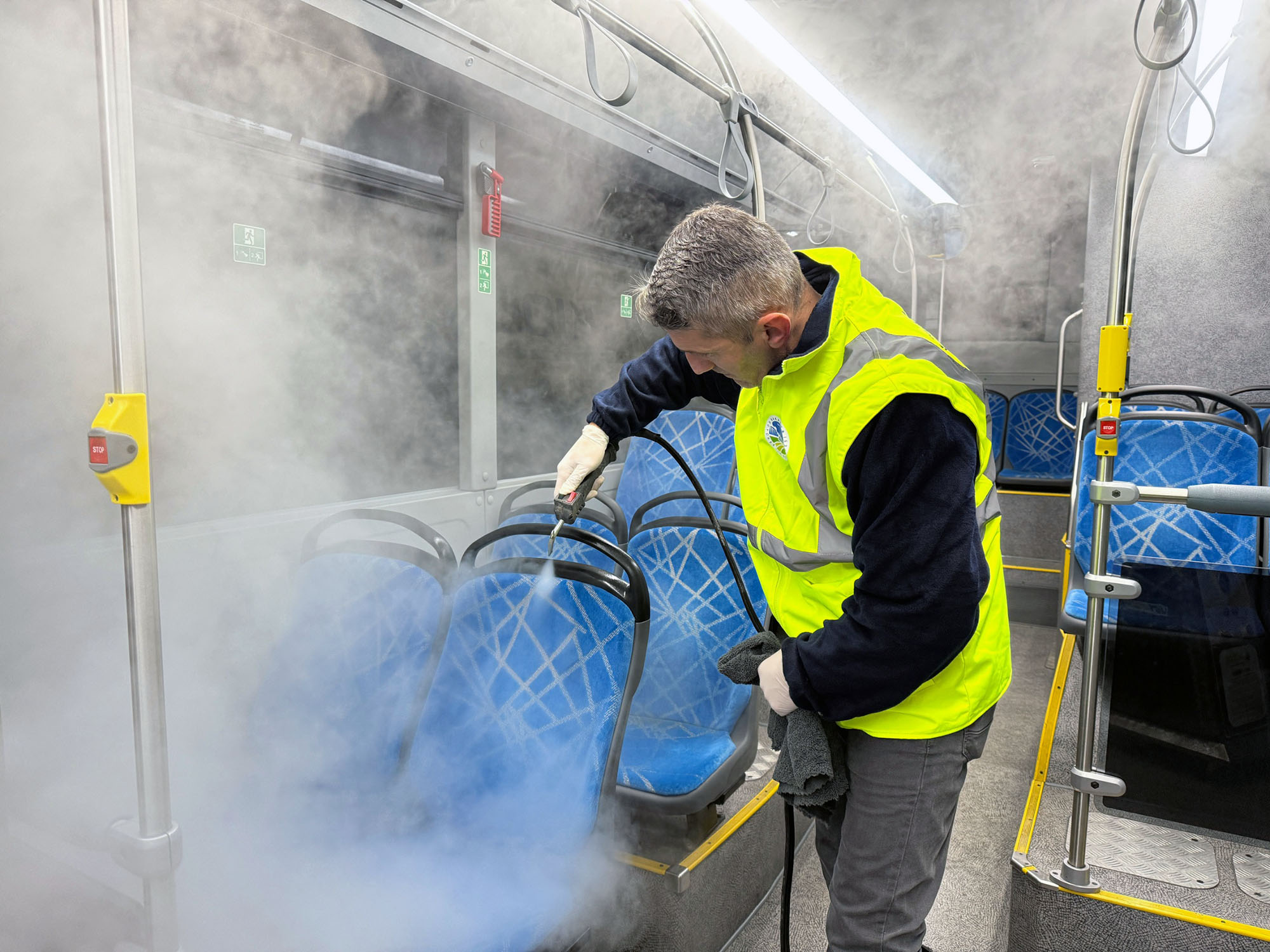 Gece boyunca süren titiz dezenfeksiyon