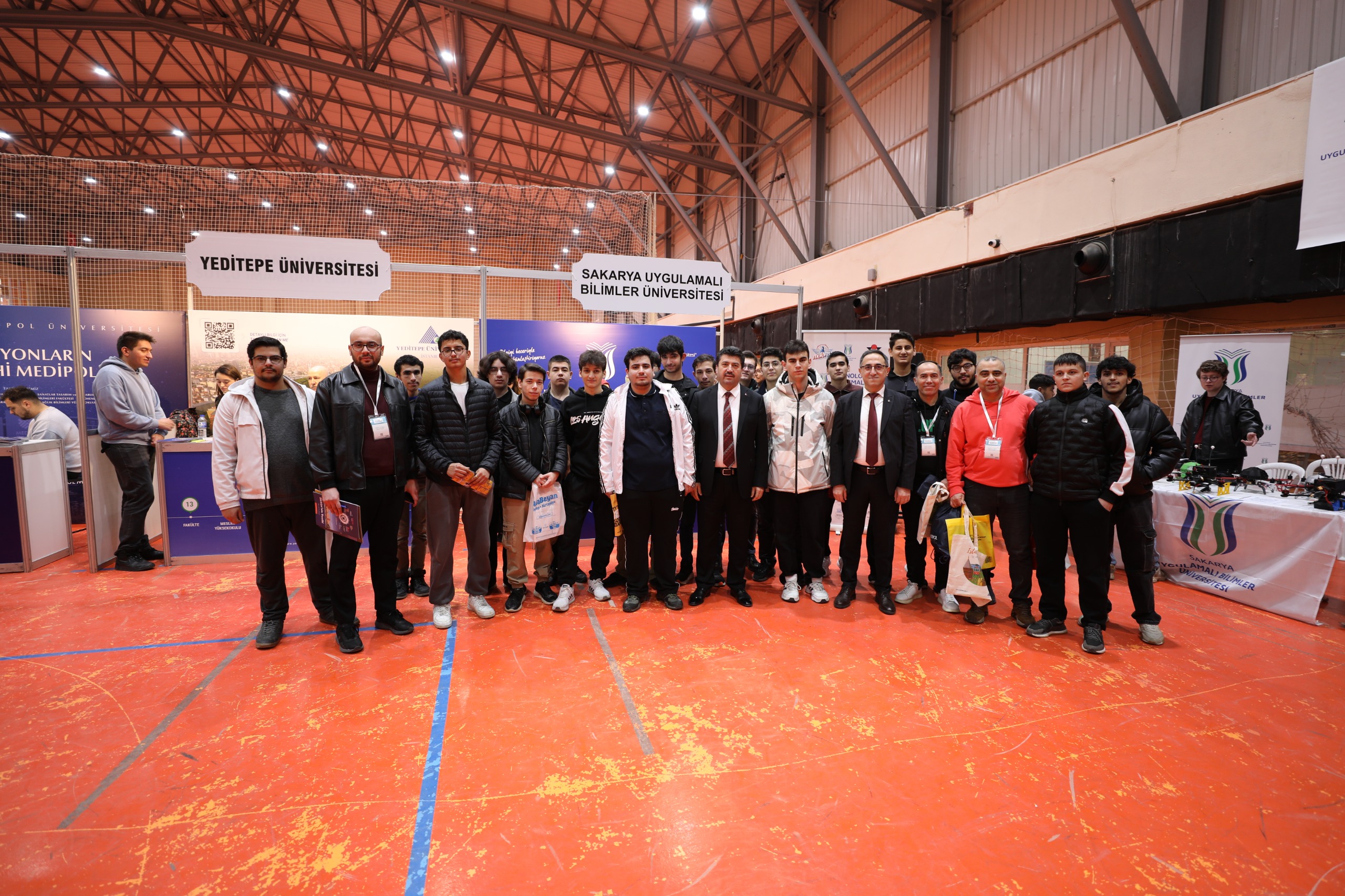 SUBÜ’de üniversite tercih ve tanıtım fuarı düzenlendi