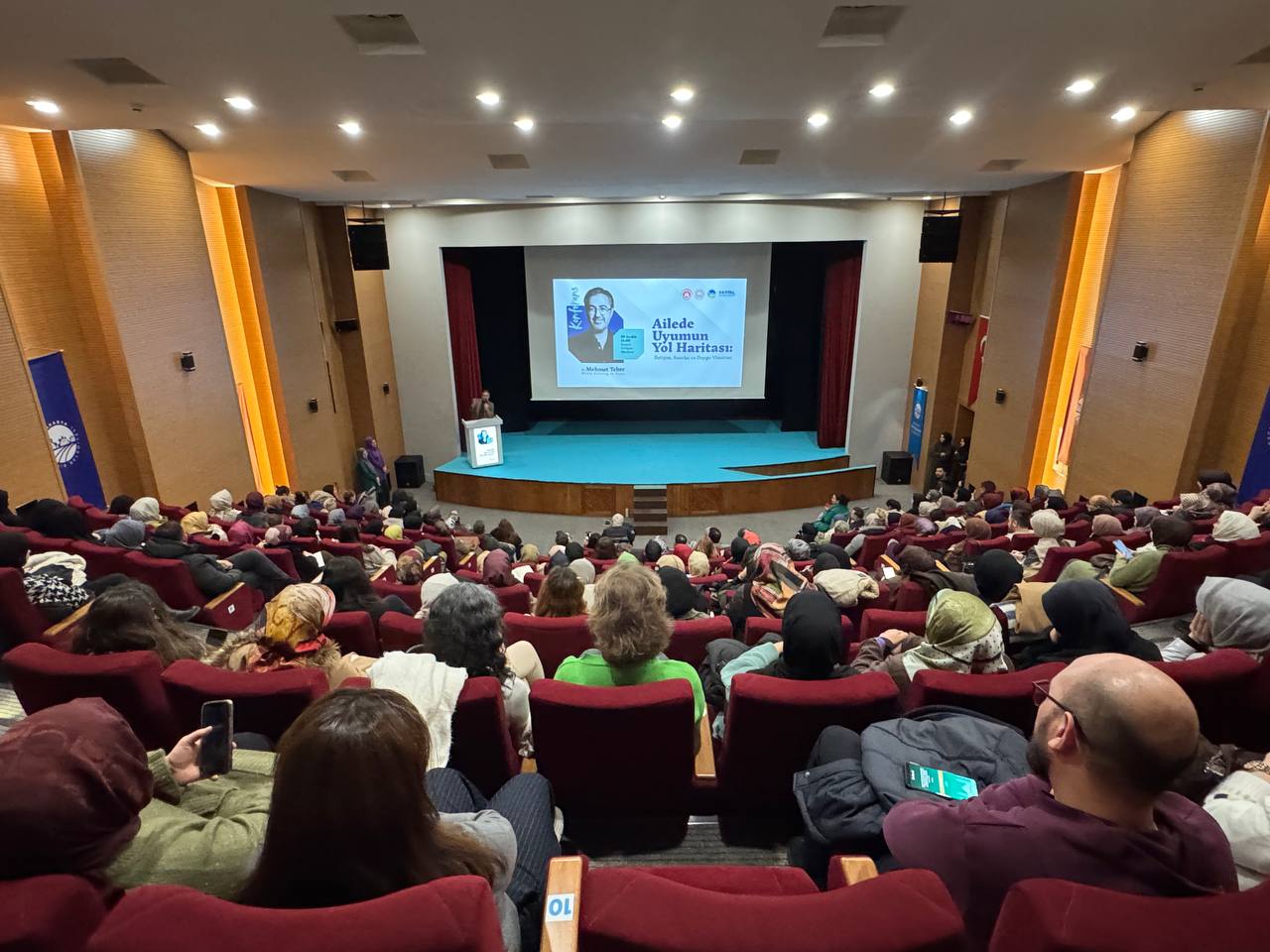 Zor zamanlardan geçiyoruz