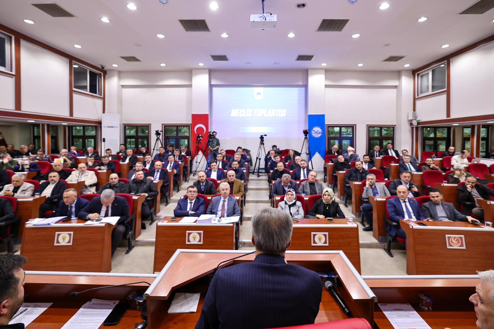 Şehri ilgilendiren 68 madde onaylandı