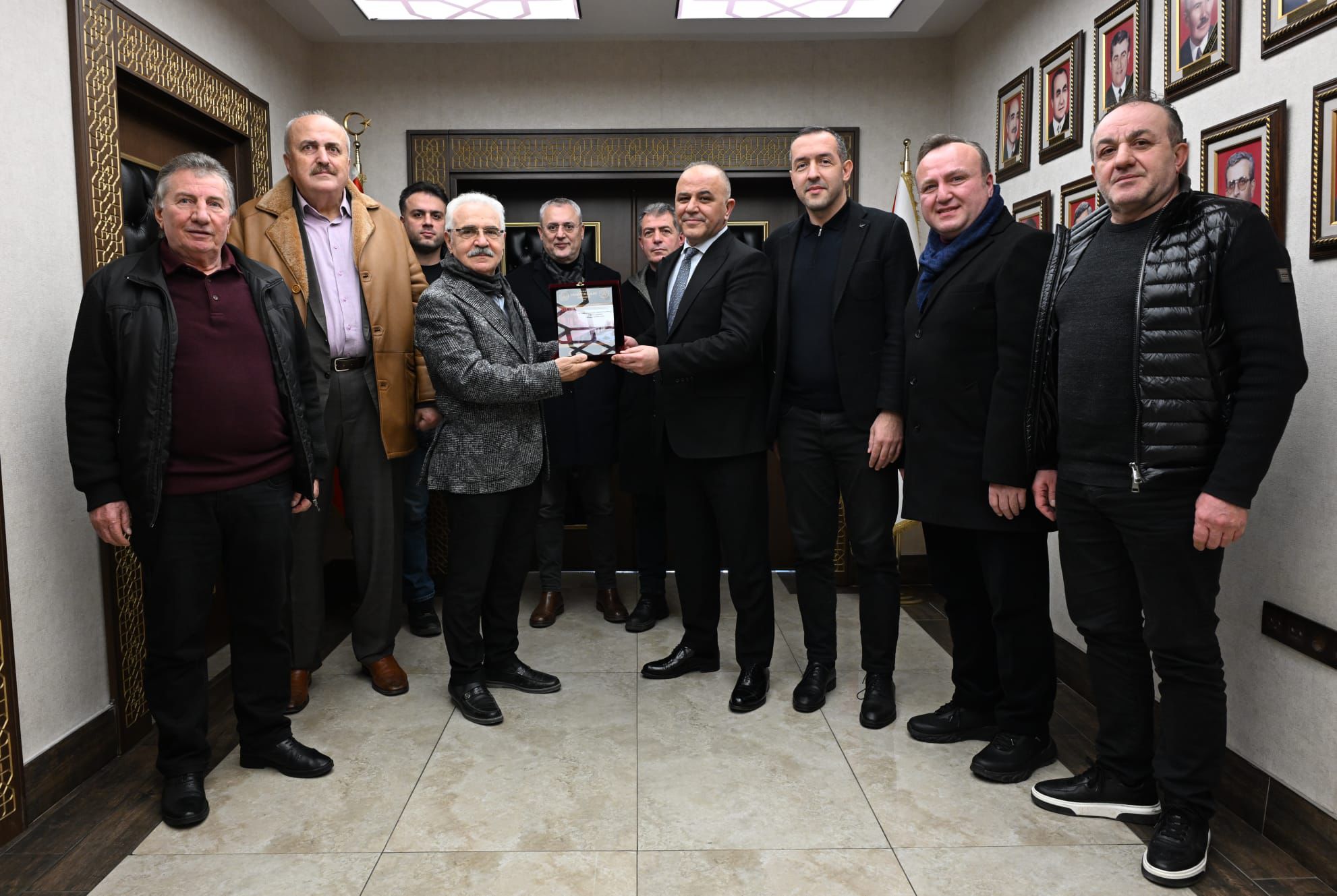 Trabzonlulardan Güvenlik Birimlerine Ziyaret