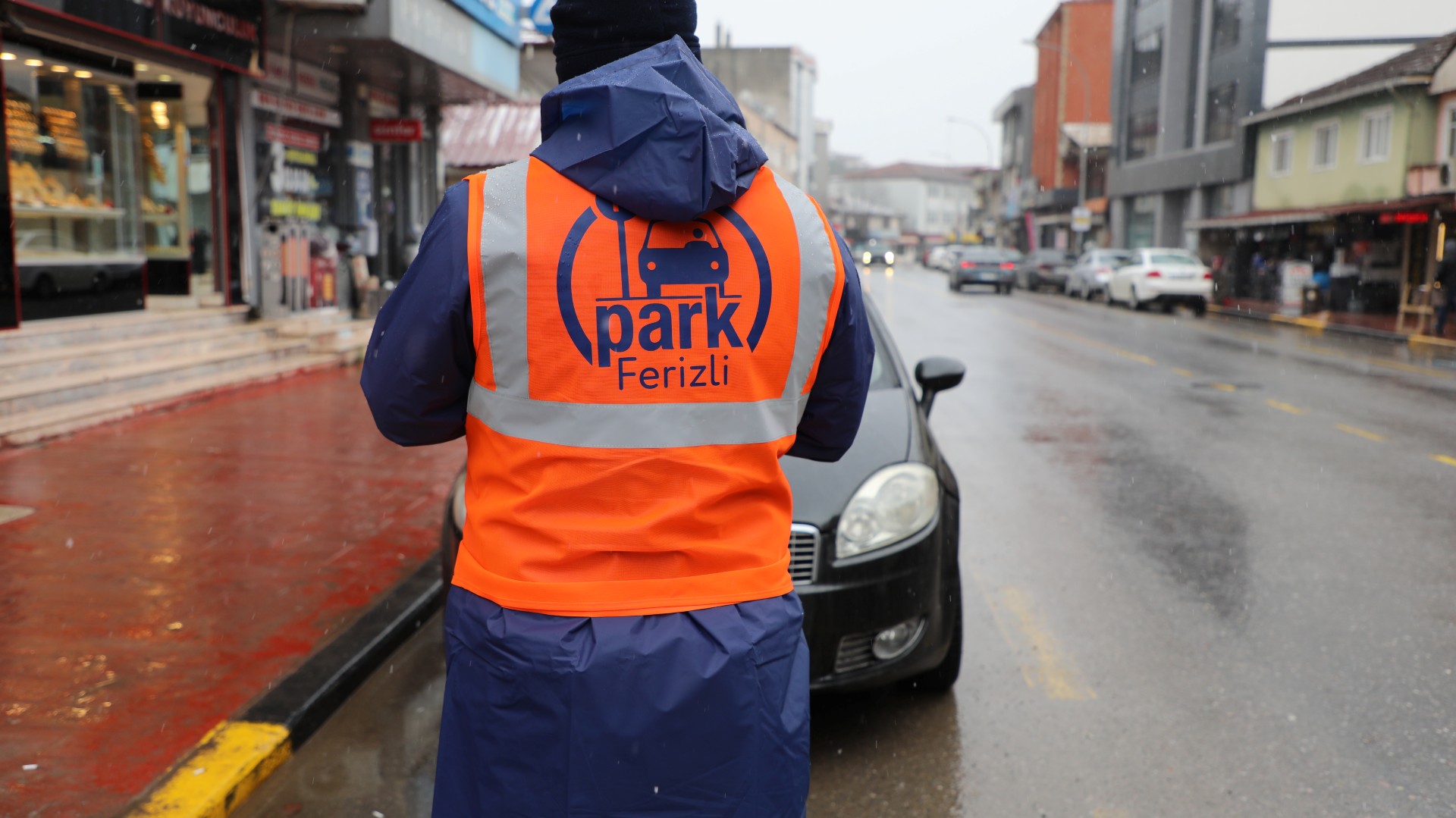 Ferizli'de Ücretli Otopark Uygulaması Başladı