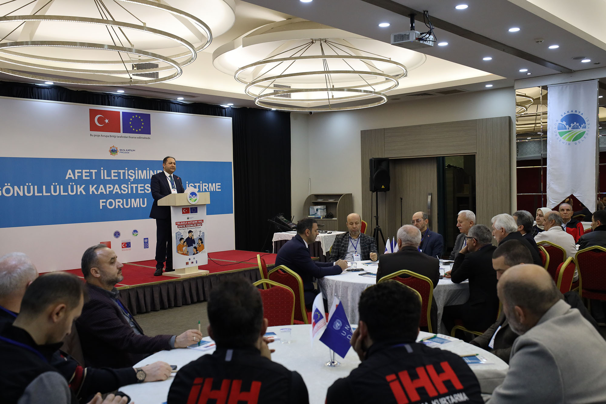 Depremde canlara umut olacak