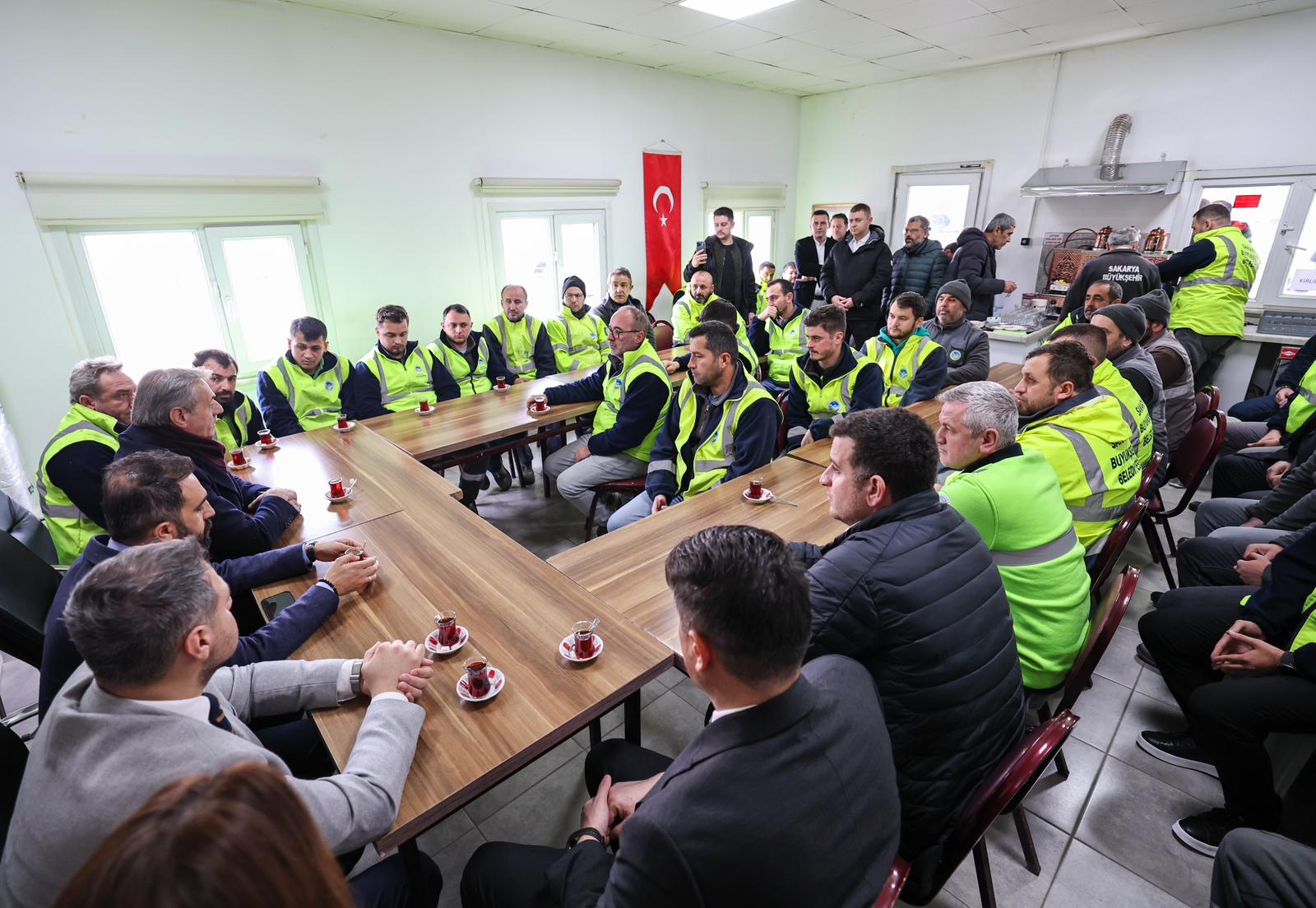 Emekçilerle sabah sohbeti