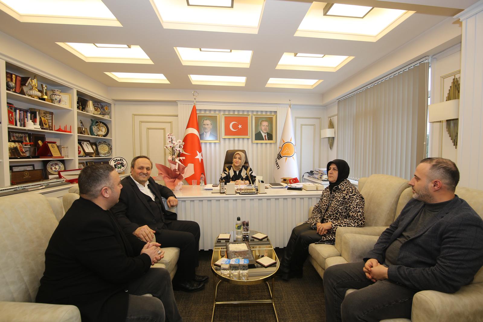 AK Parti Tüm Hemşehrilerimizin Evidir