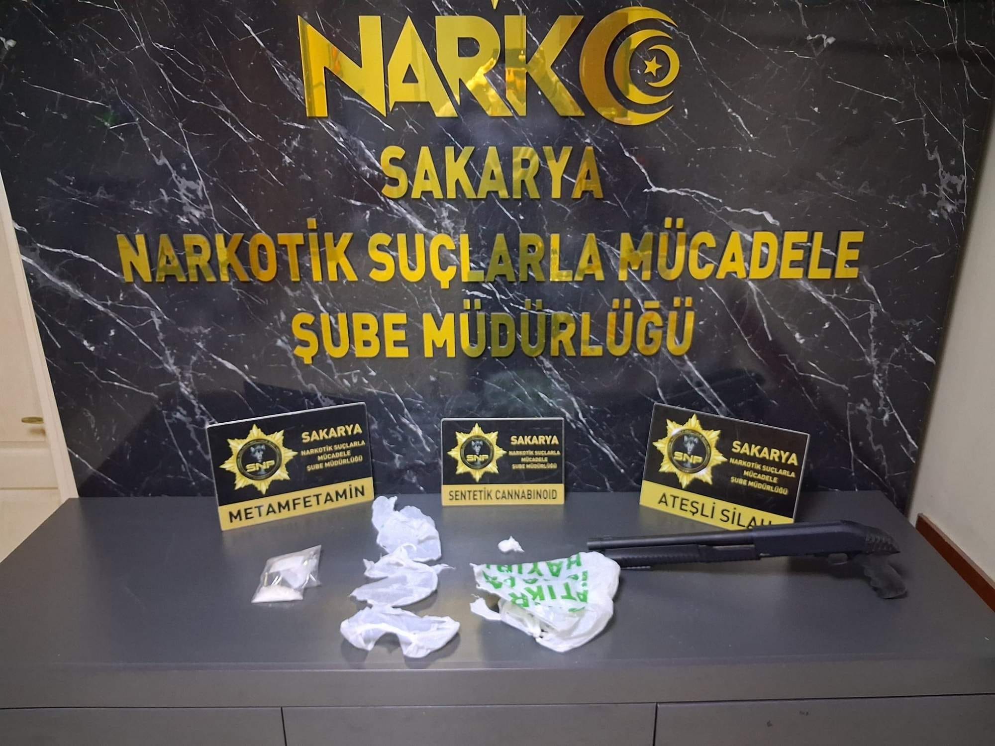 Sakarya’da Uyuşturucuya  4 tutuklama