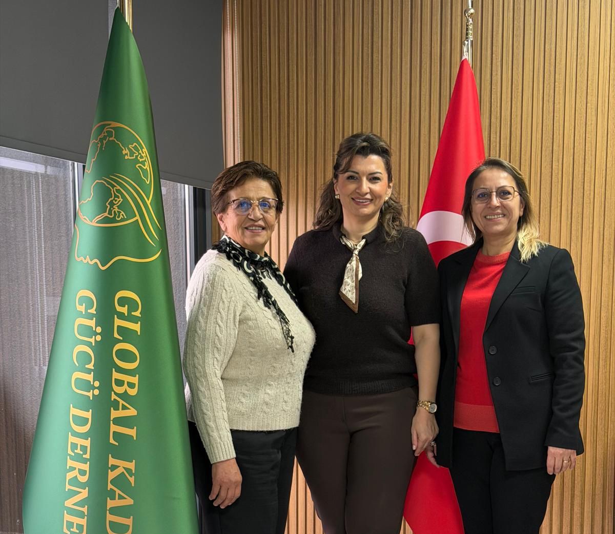 Kadınlar güç birliği yapacak