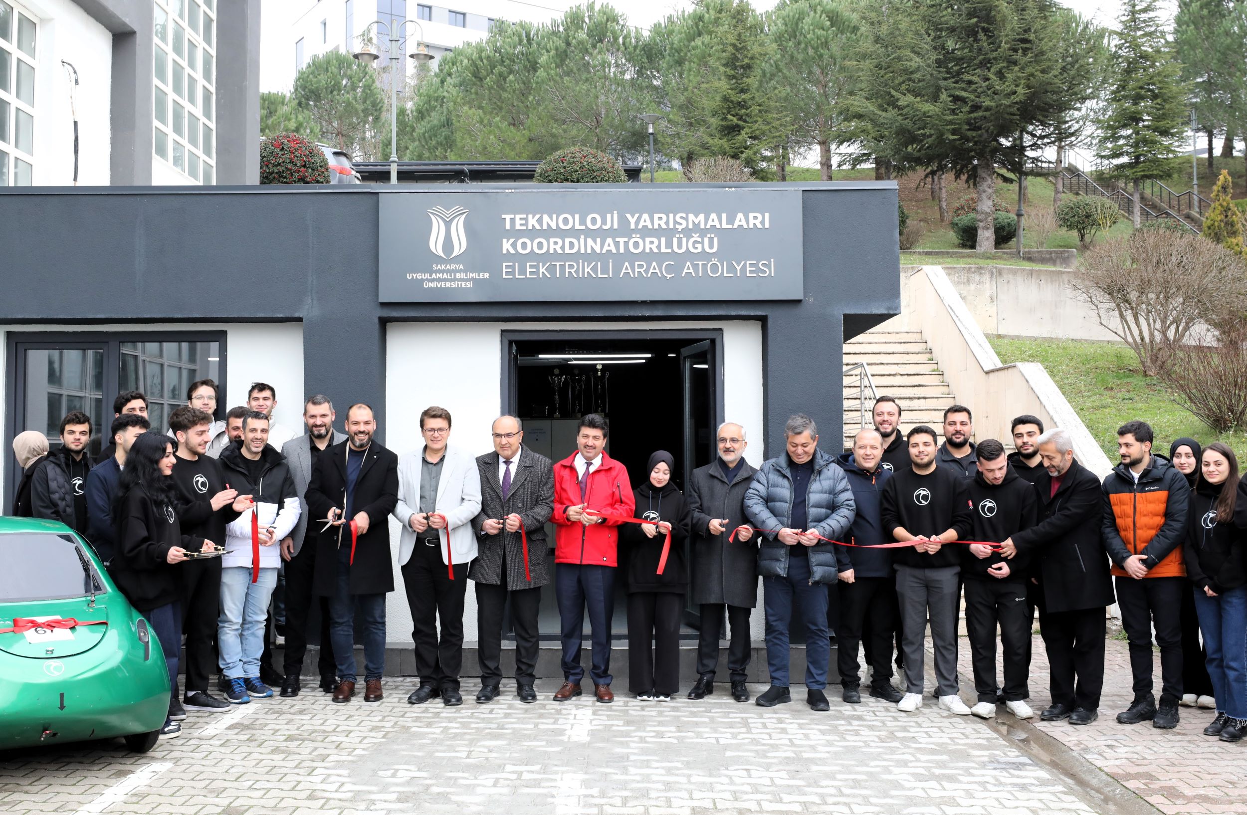 SUBÜ Elektrikli Araç Atölyesi törenle açıldı