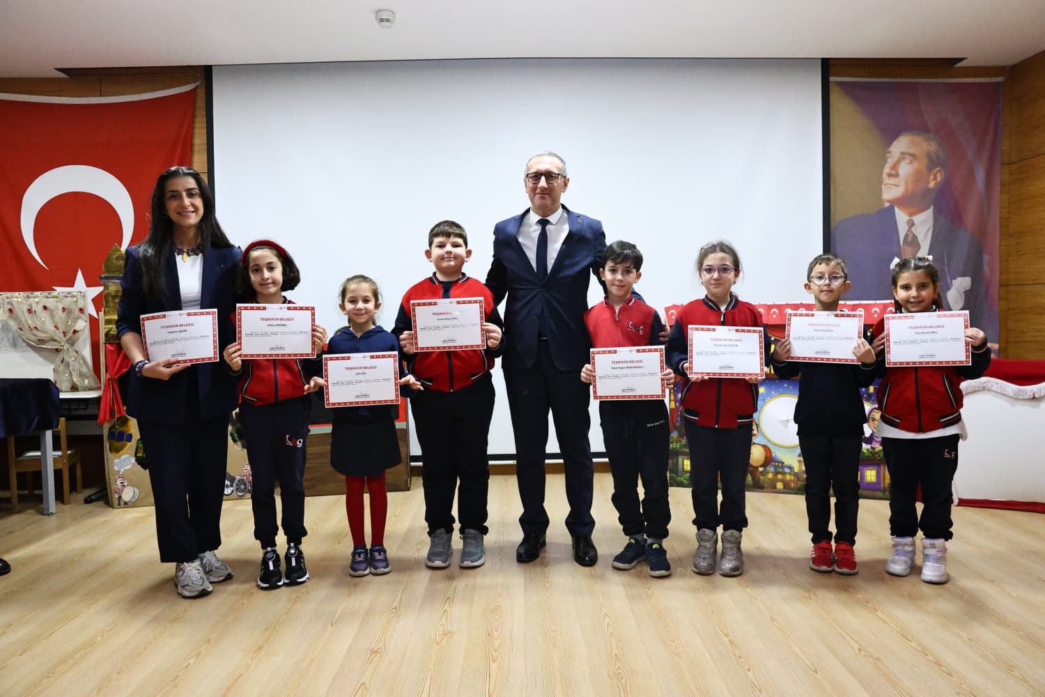 Eğitimde kuklalar yarıştı