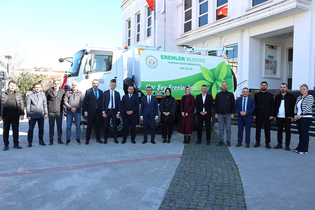 ERENLER’E YENİ YOL SÜPÜRME ARACI