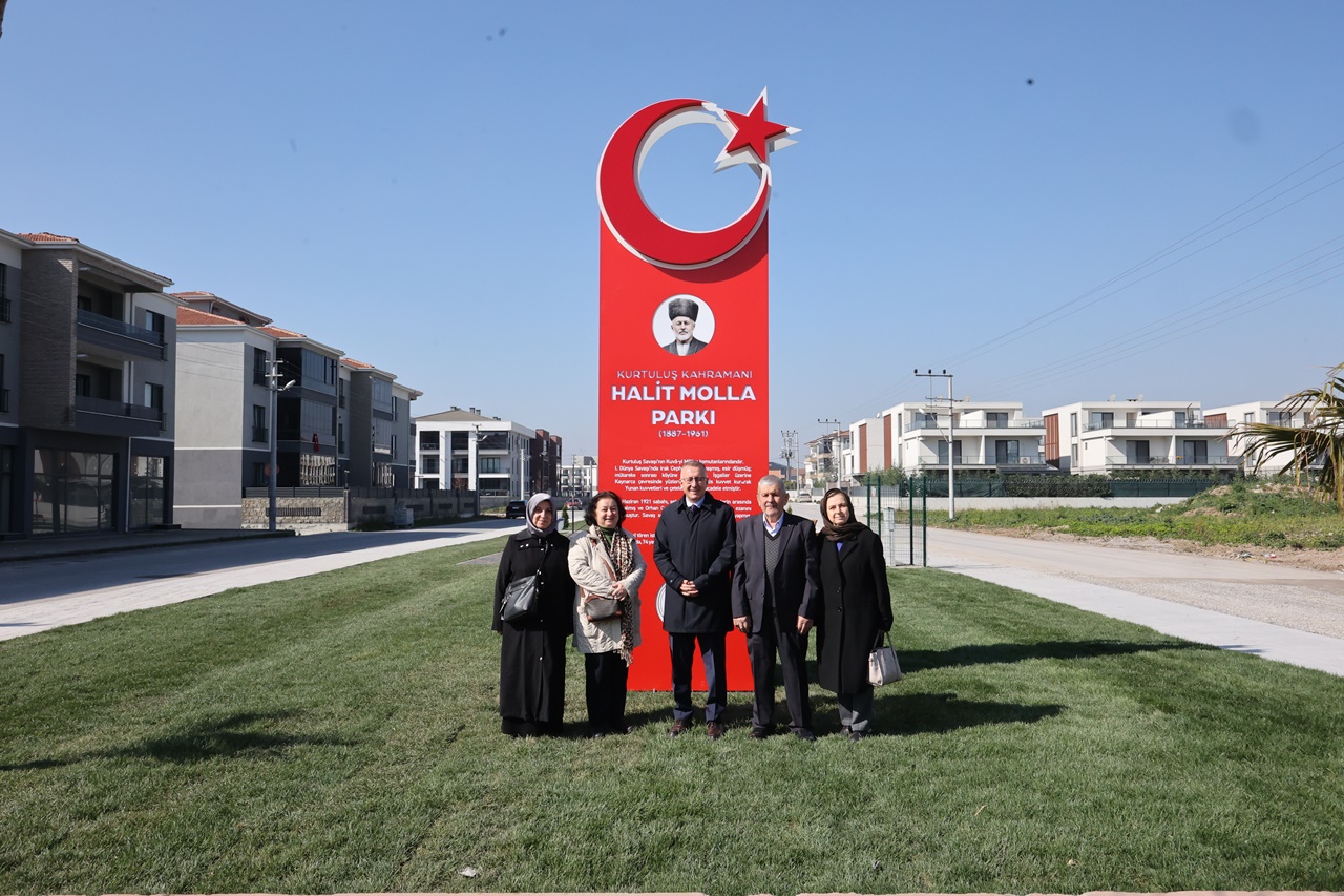 Halit Molla Parkı Hayırlı Olsun