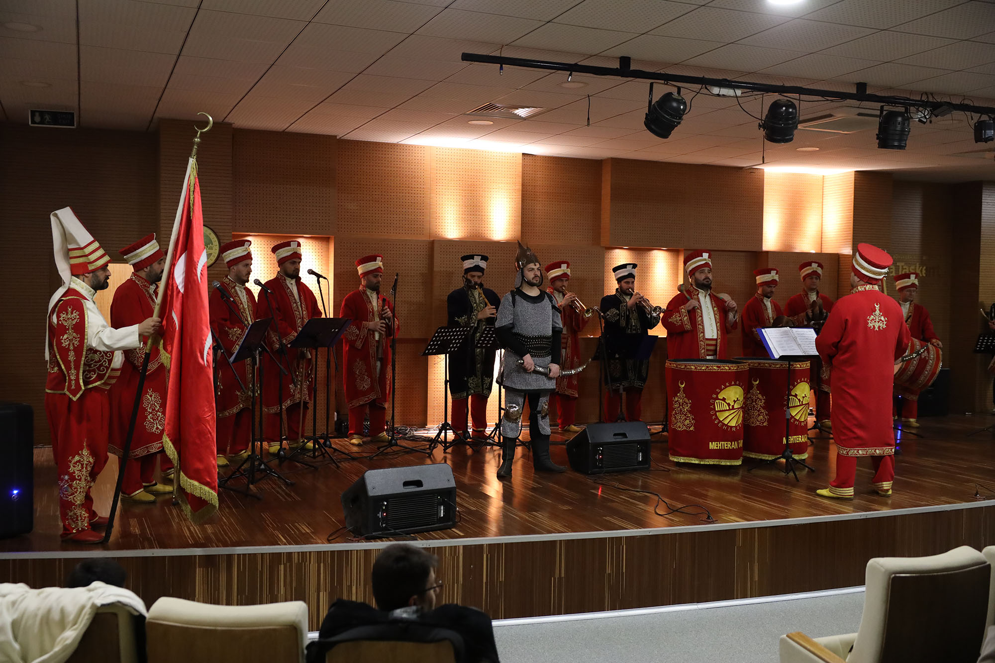 Mehter geleneği sahneye taşındı