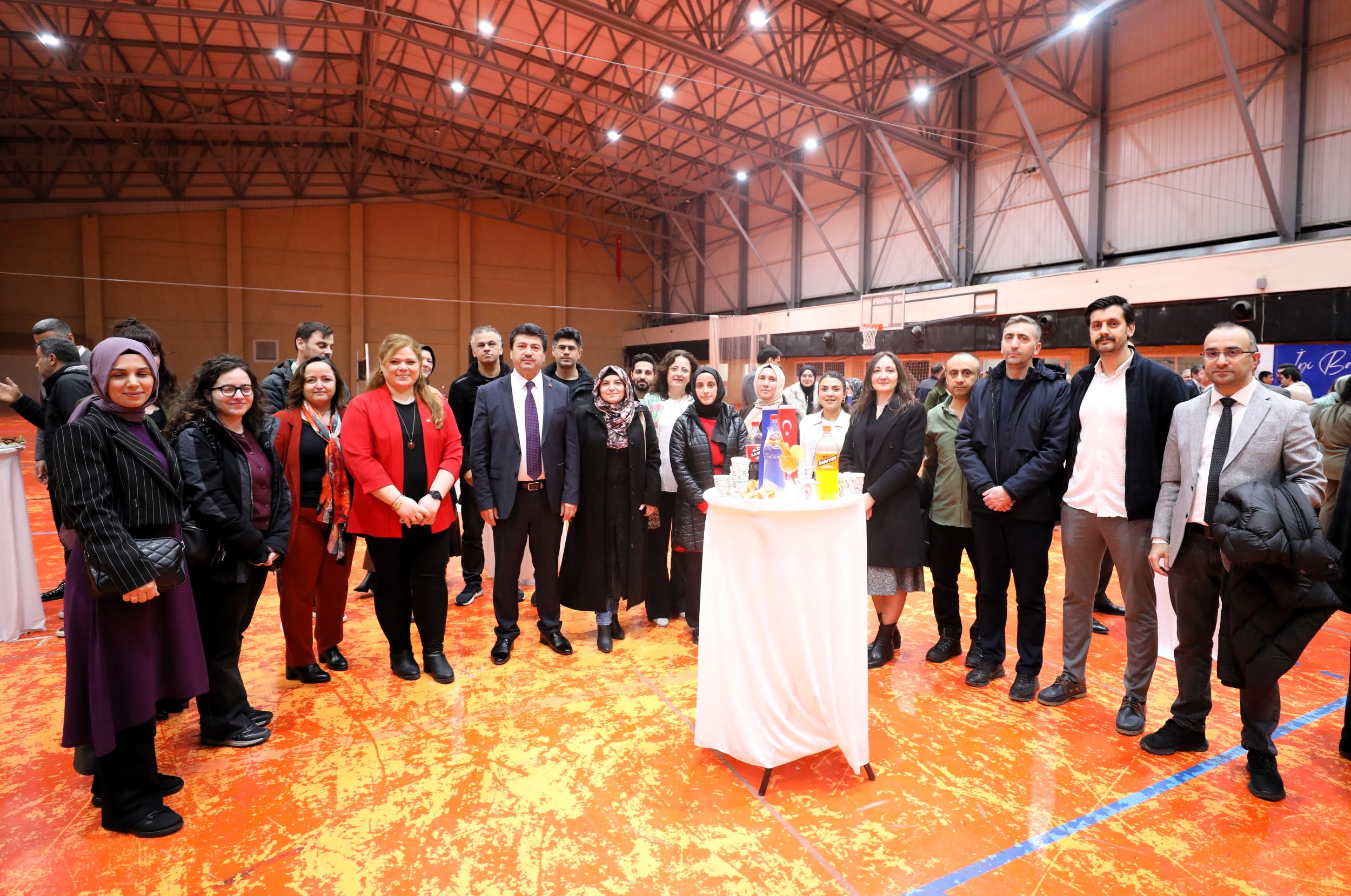 SUBÜ ailesi bayramlaşmak için bir aradaydı