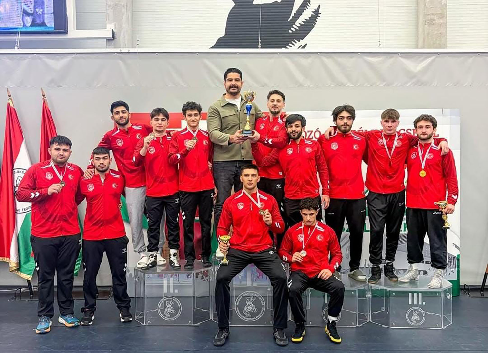 Macaristan’da çifte madalya