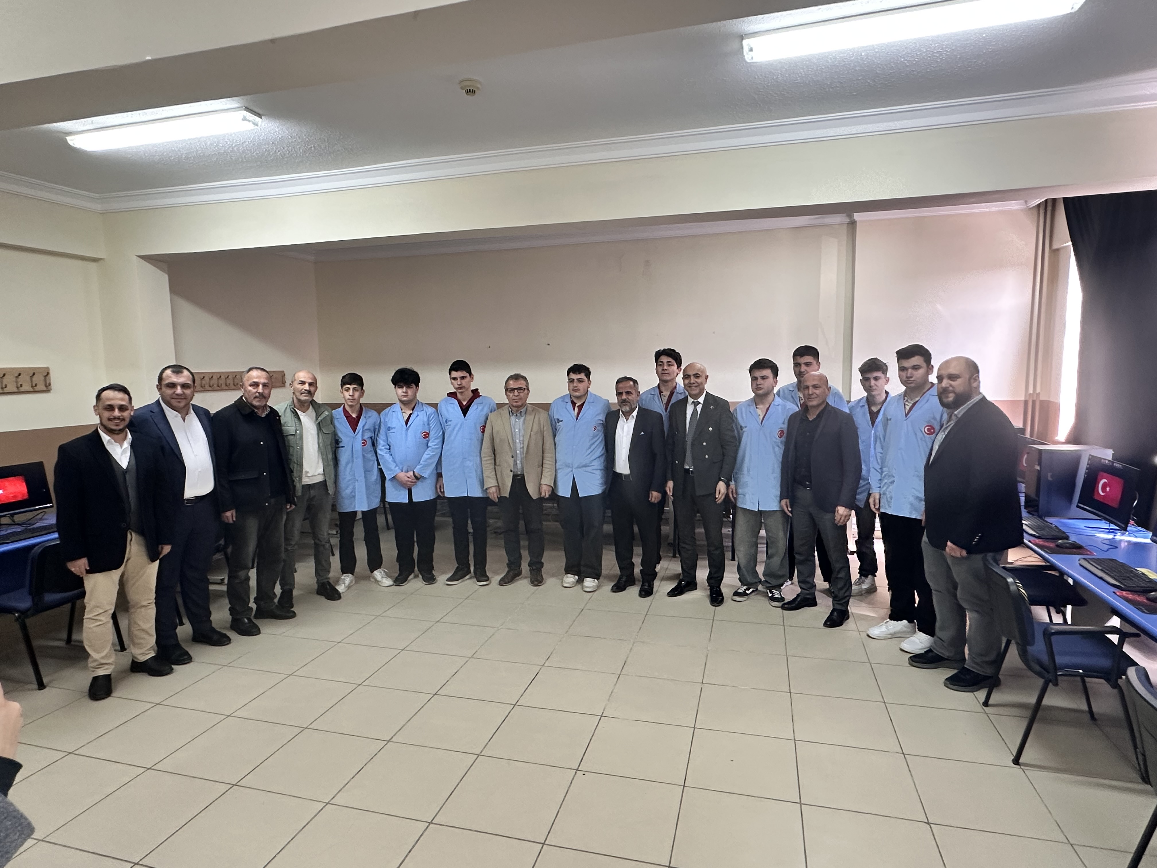 Kocaali teknoloji sınıfı açıldı