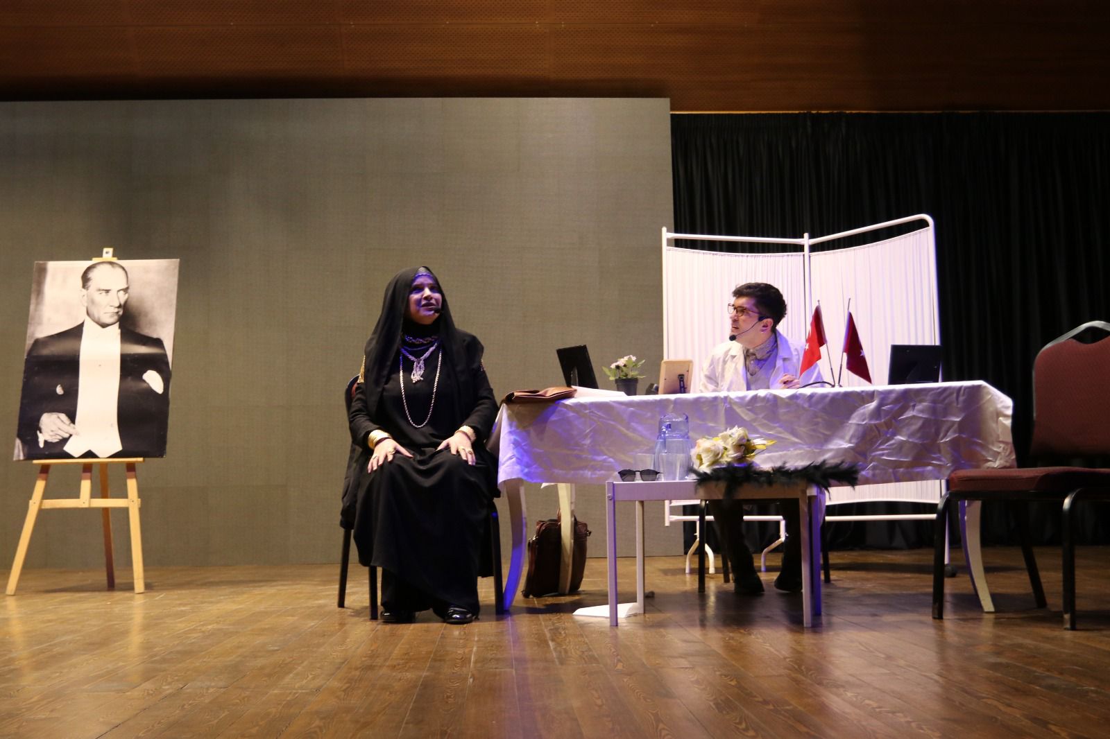 Serdivan’da Dünya Tiyatro Günü Coşkusu