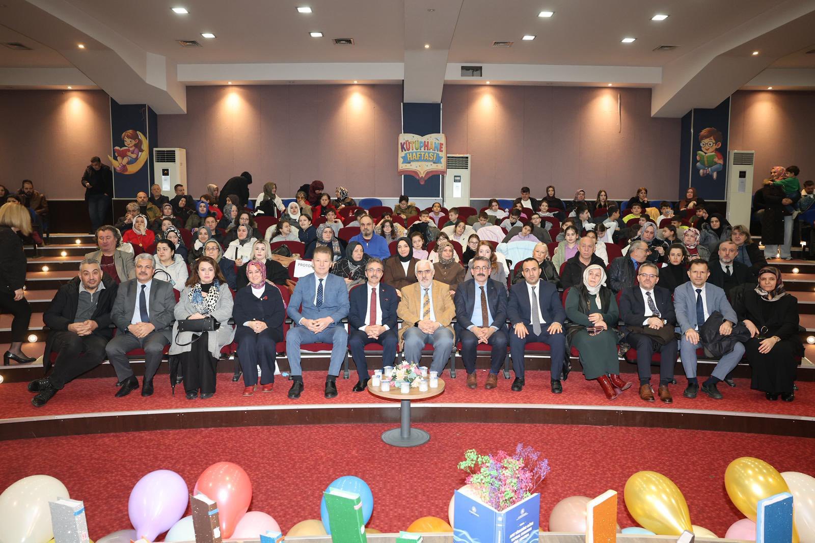 KÜTÜPHANE HAFTASI ERENLER’DE KUTLANDI