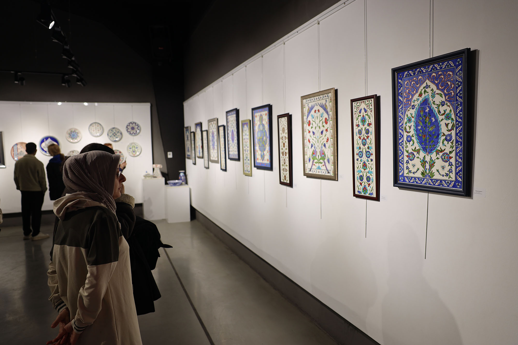 Topraktan Geleneğe Çini sergisi