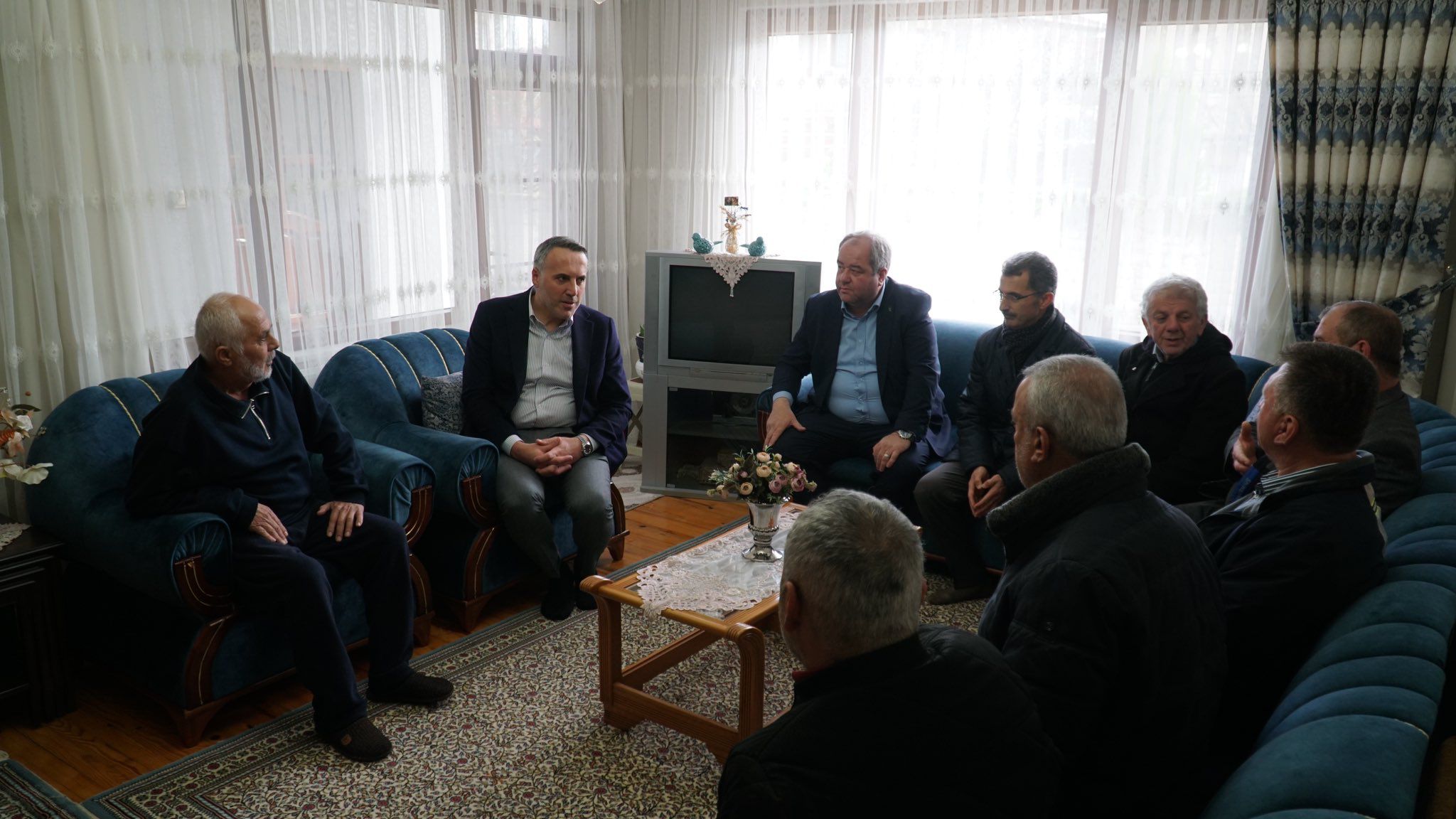 195 bin üyeye Erdoğan'dan belge