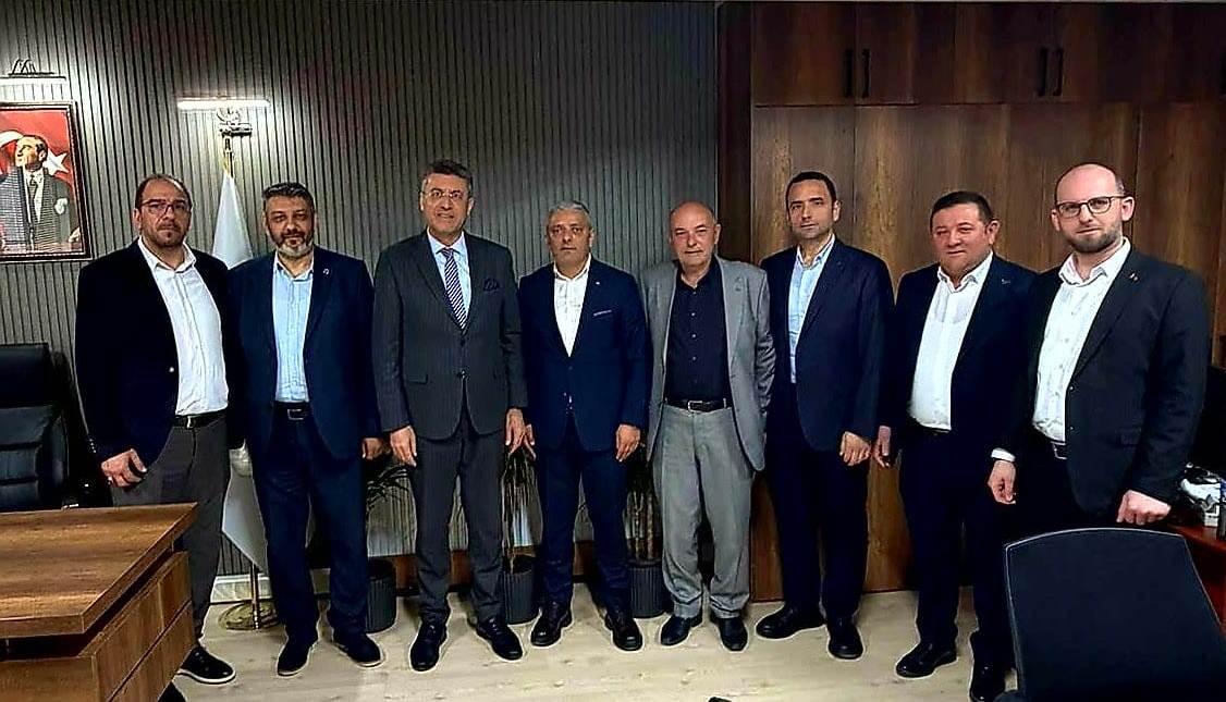 SAKARYA ESNAFININ BİRLİKTELİĞİ ÖRNEKTİR