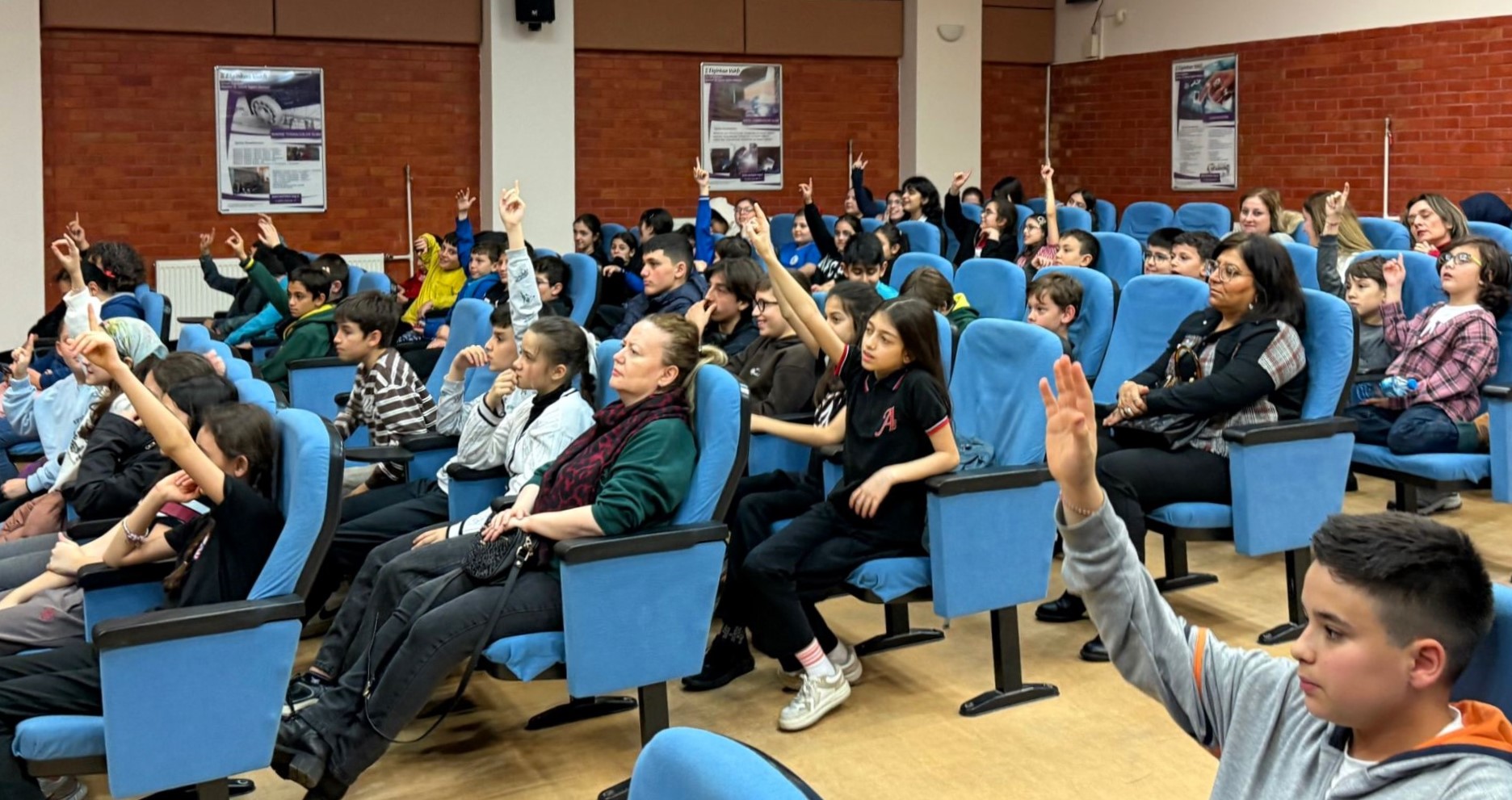 Bilim söyleşilerinde hidrojen üretimi anlatıldı