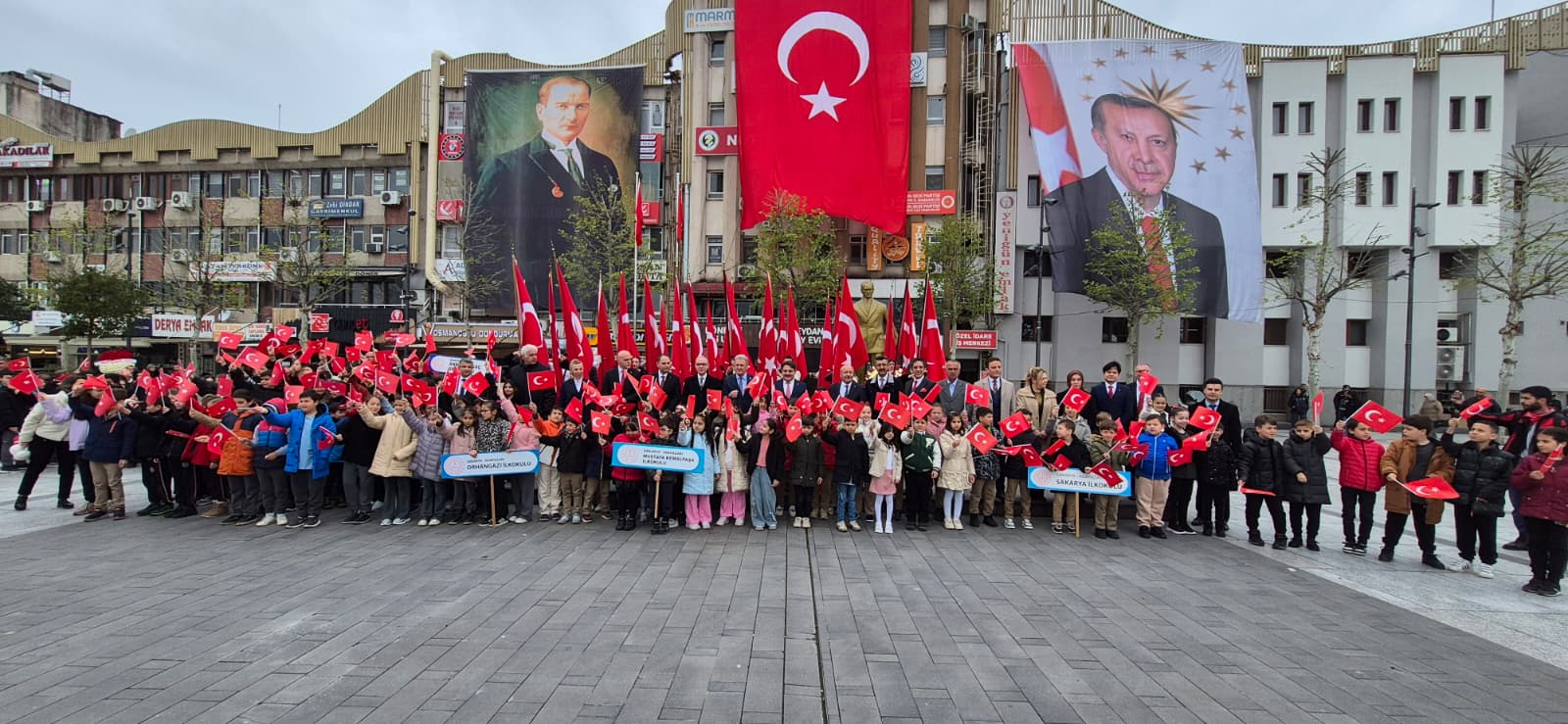 23 Nisan kutlamaları renkli başladı