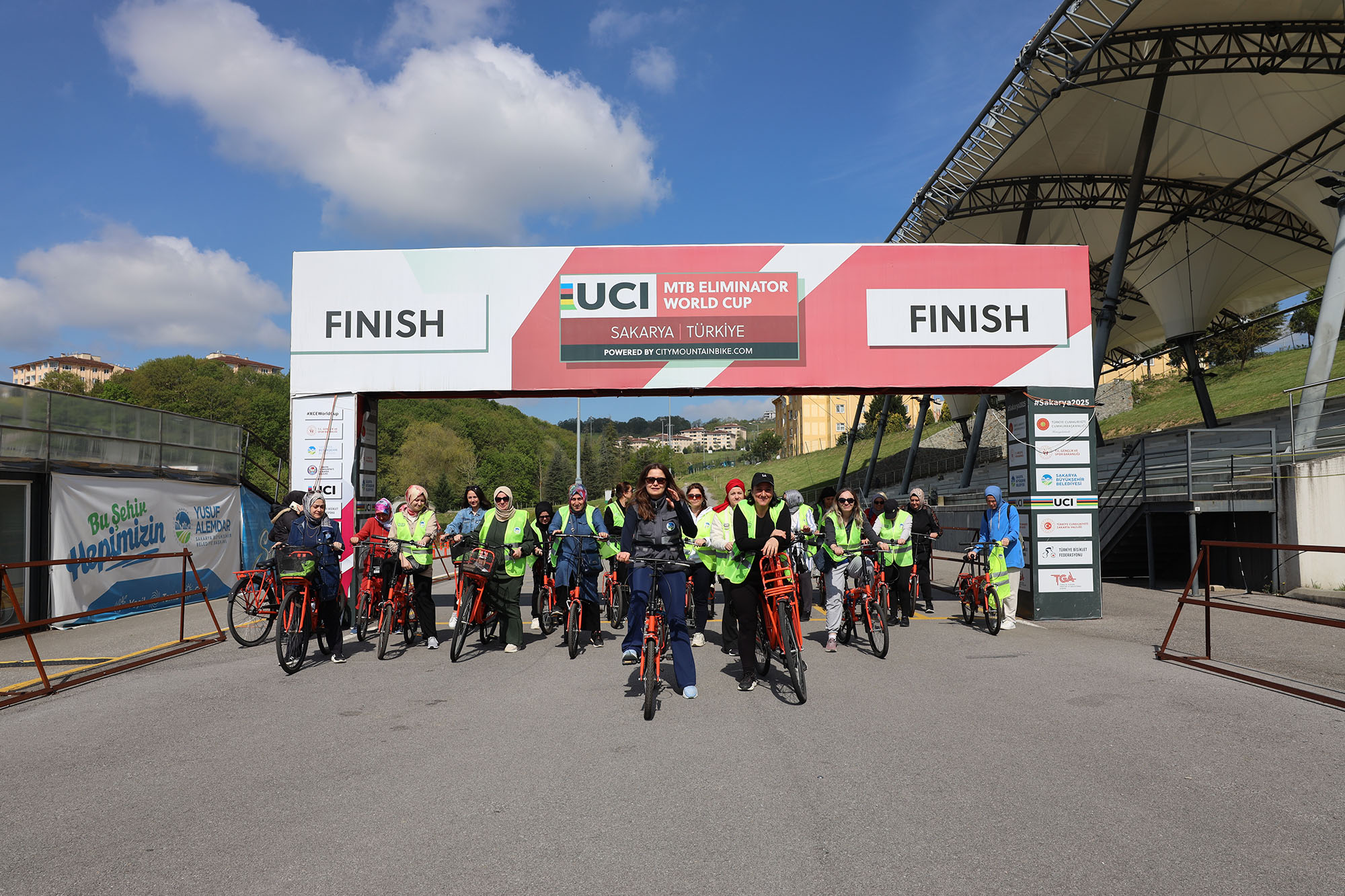 Sağlıklı yaşam için güne sporla başlıyorlar