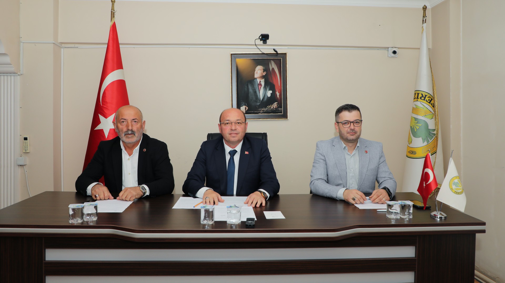 Mahallelerimizde ulaşım konforunu artırıyoruz