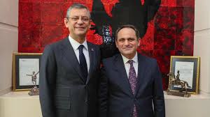 CHP'DE KURULTAY SÜRECİ BAŞLATILDI