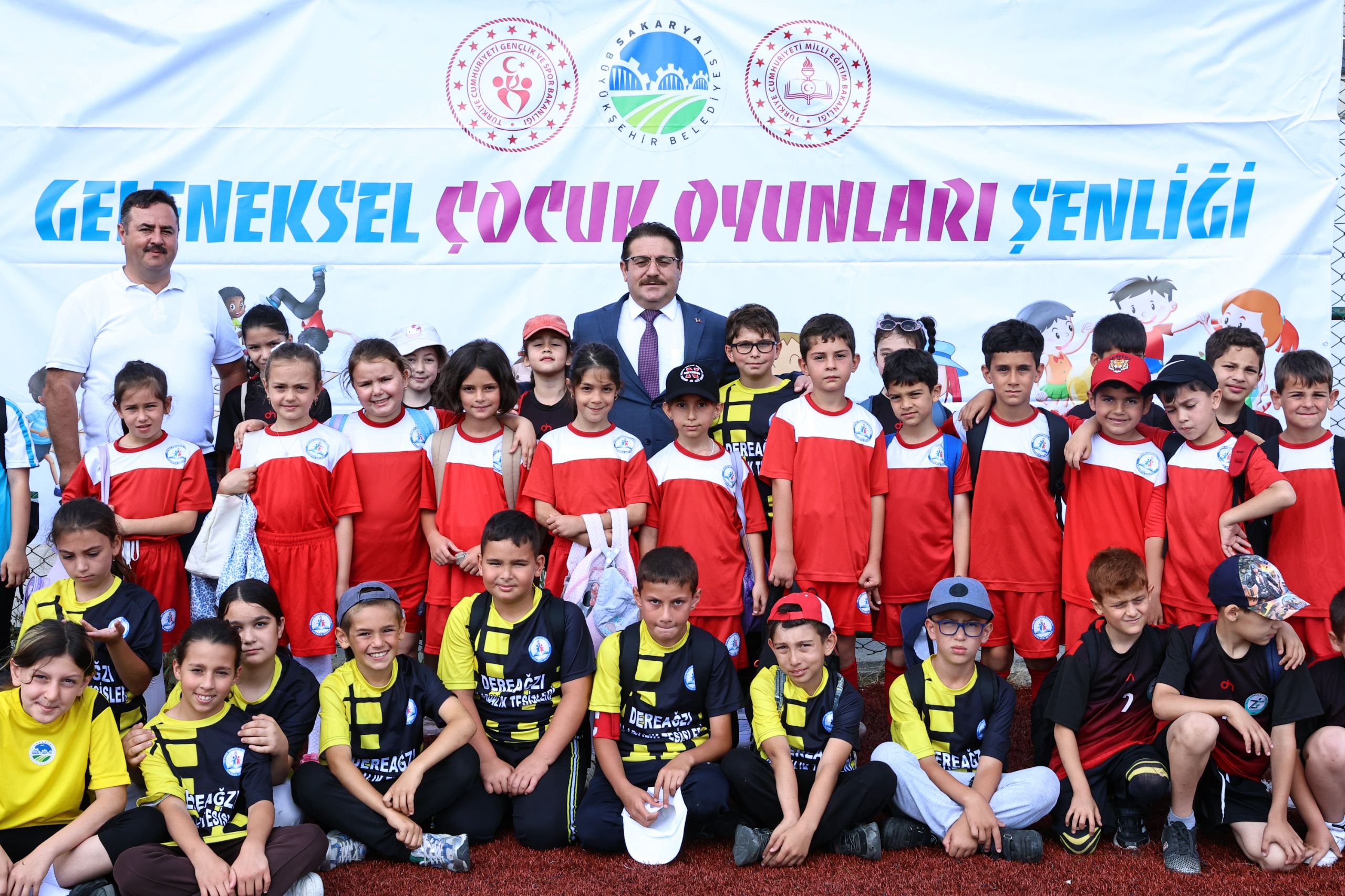 Geleneksel Çocuk Oyunları Şenliği İlgi Gördü