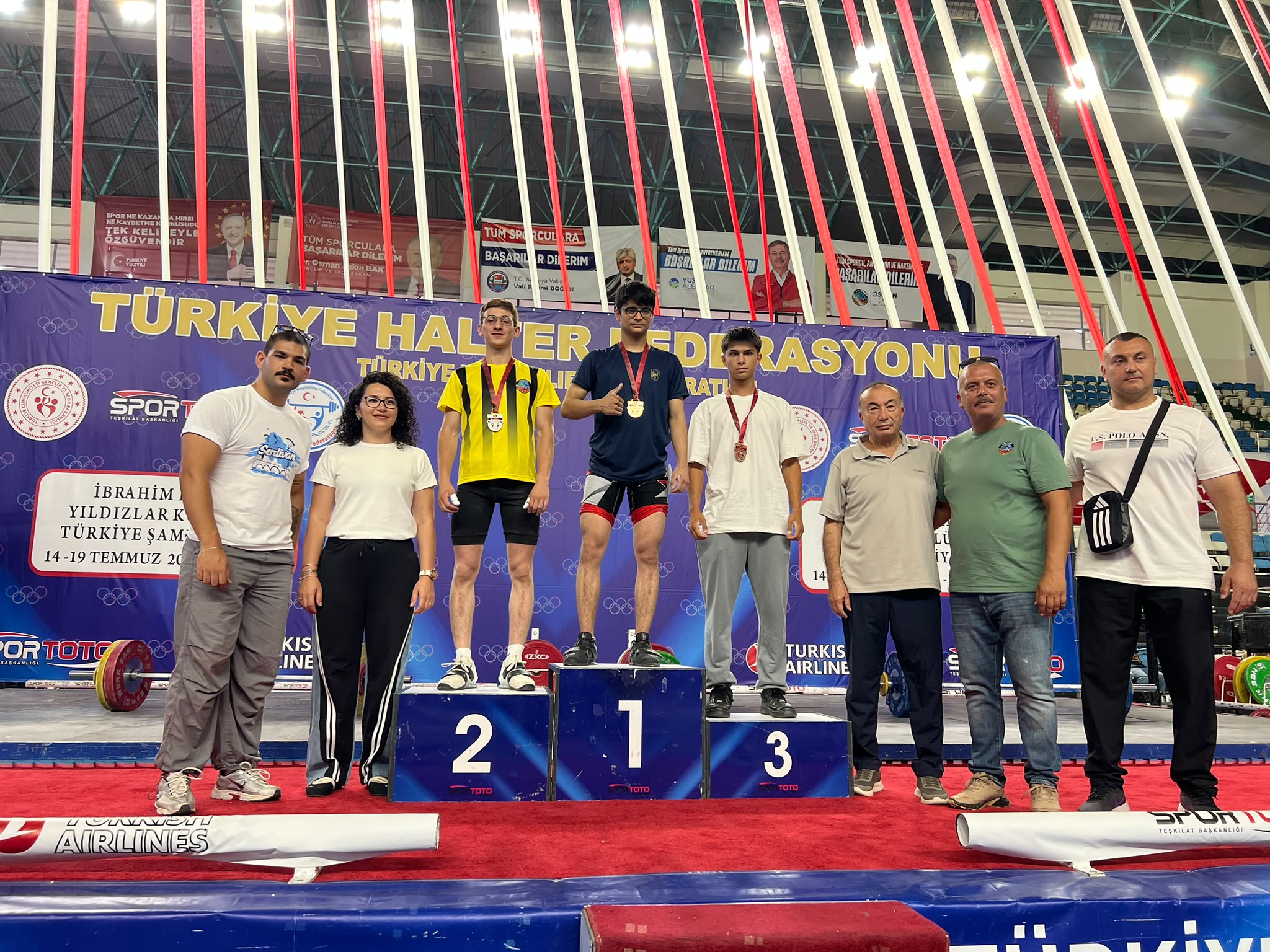 Emin Can Akdağ’dan Büyük Başarı